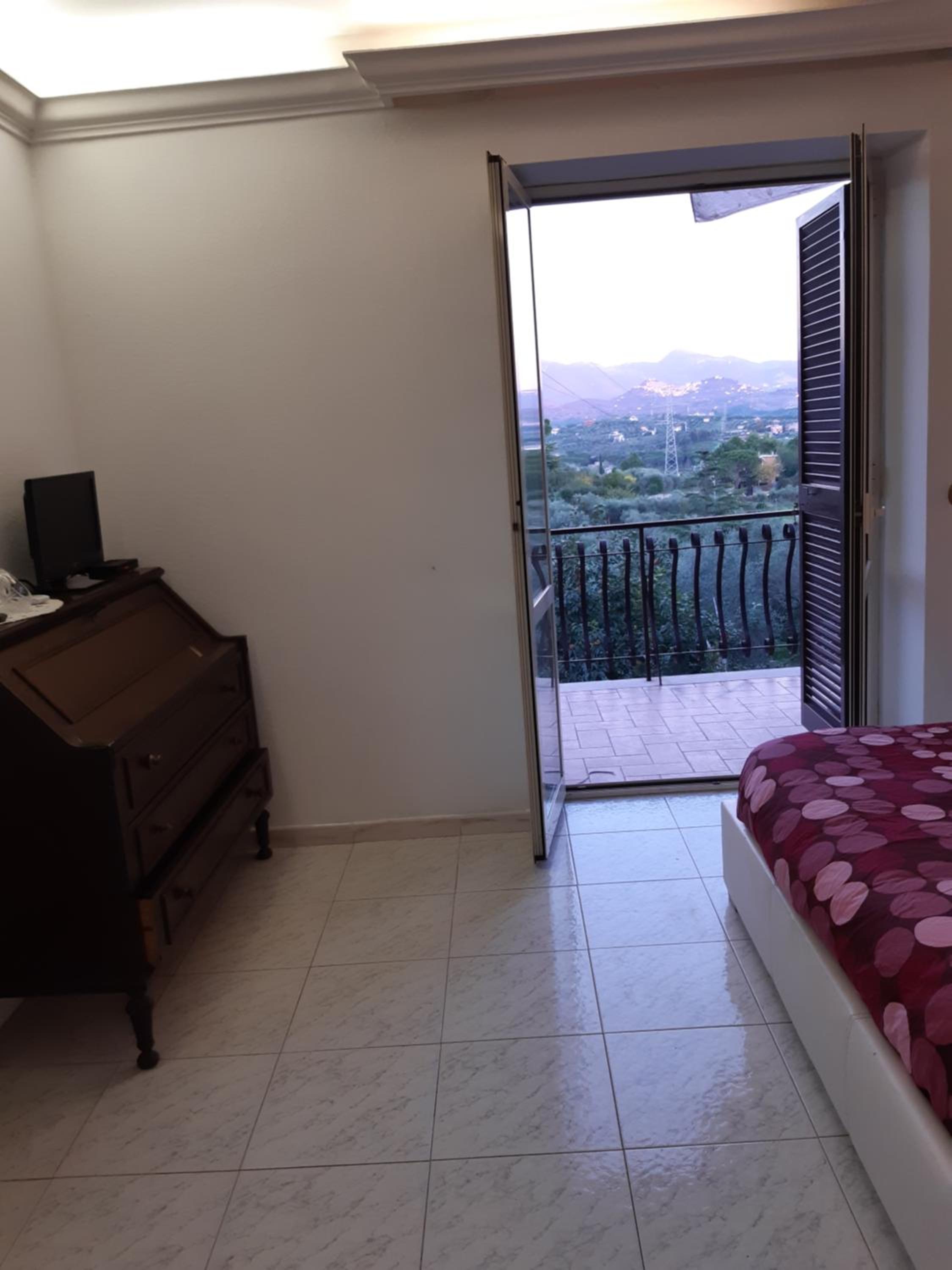 One-Bedroom Family Apartment photo 2