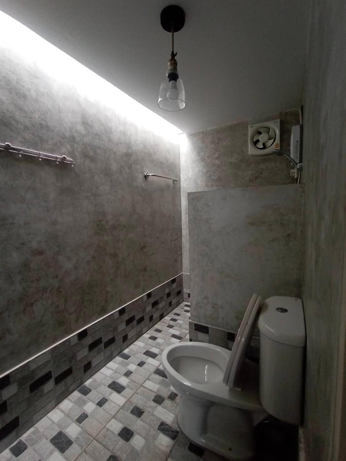 Standard Twin Room - Photo 3