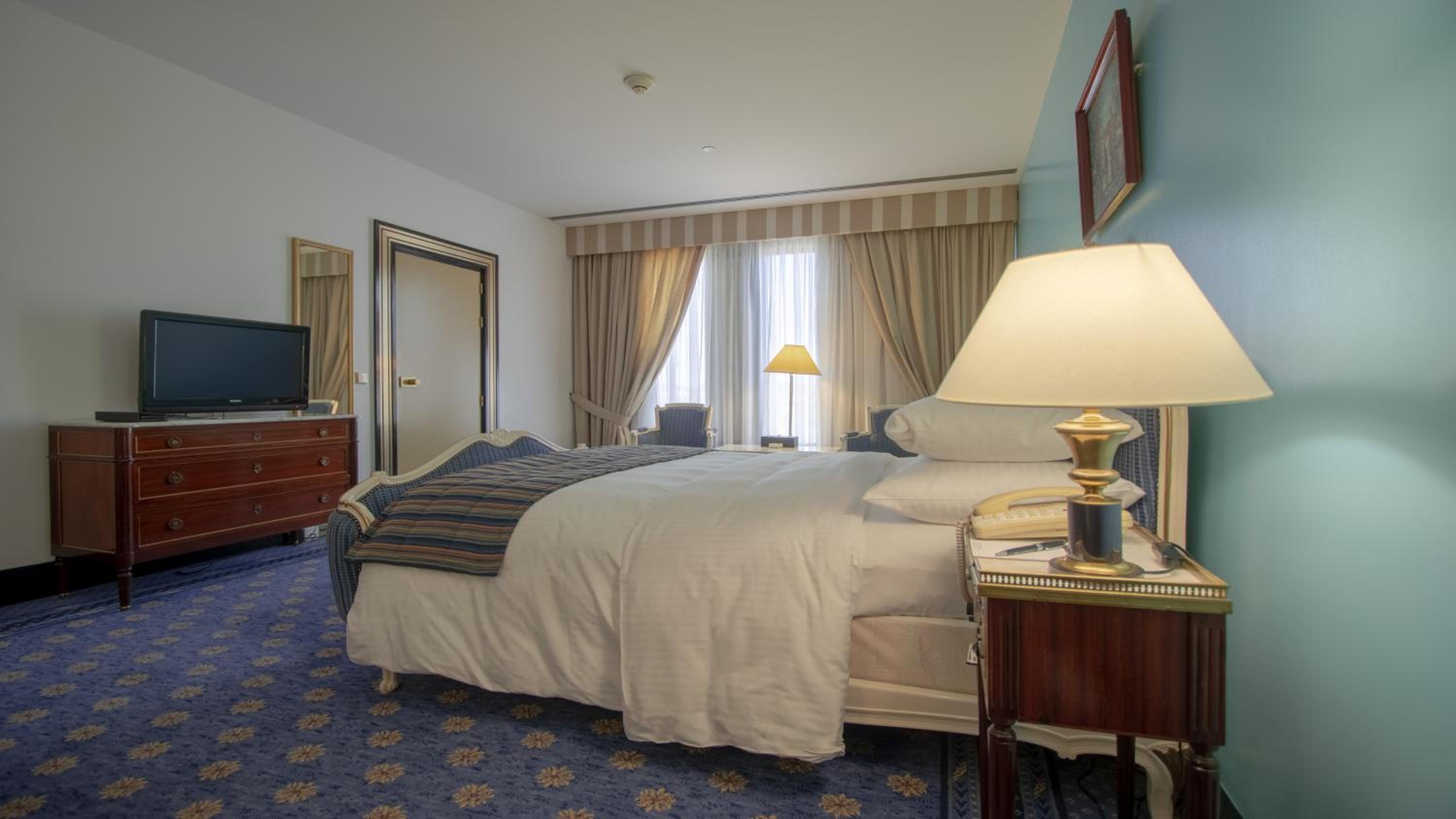 Classic King Room