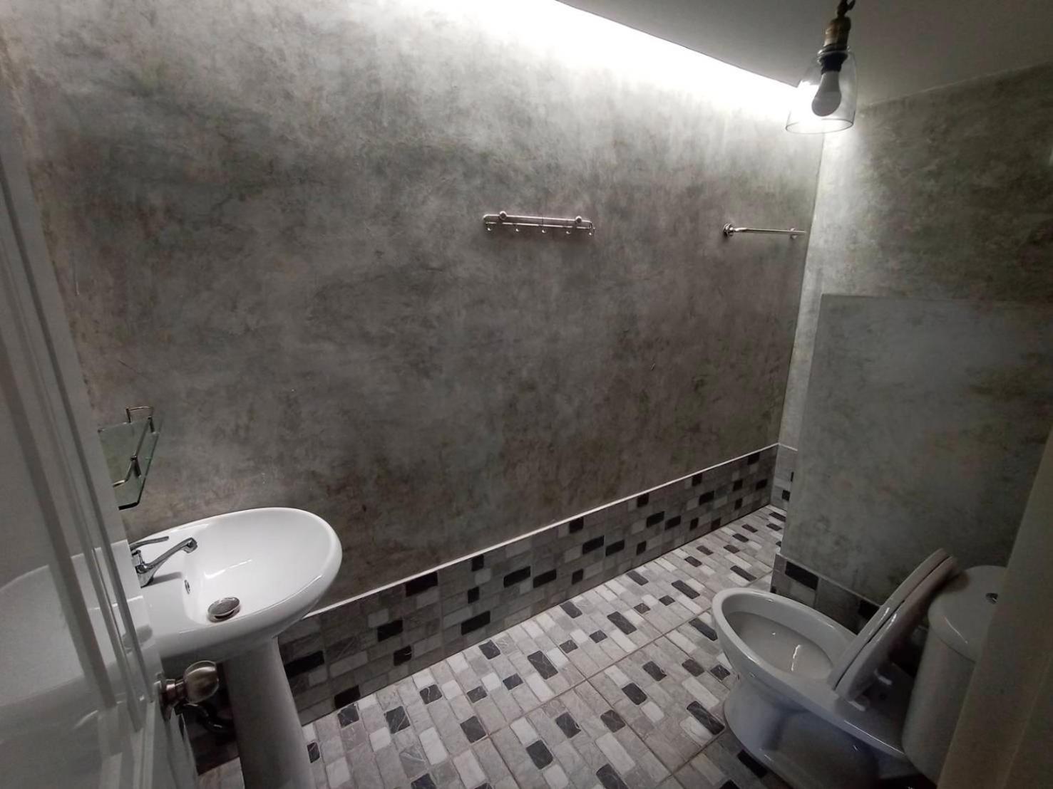 Standard Twin Room - Photo 2