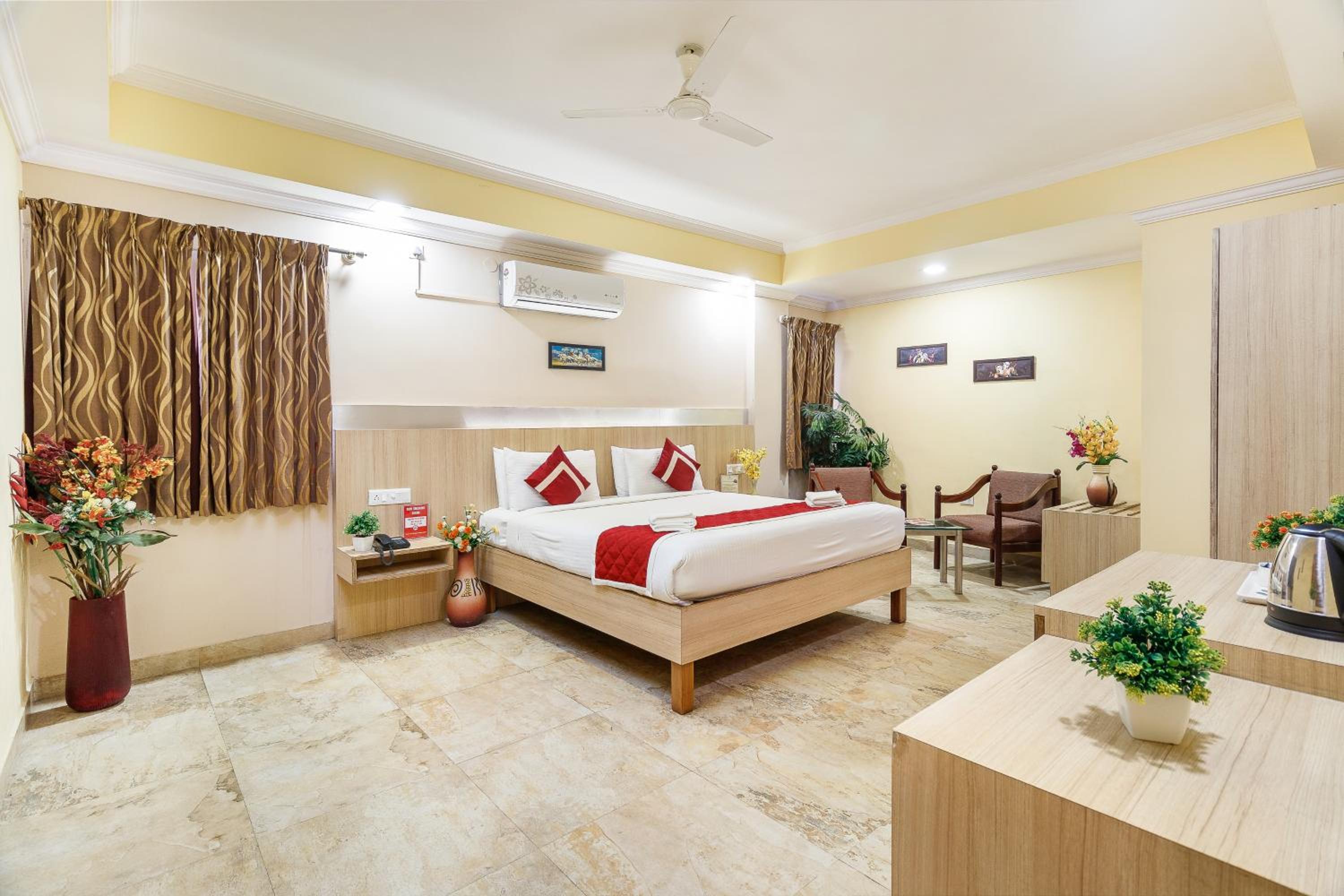 Deluxe Double Room - Photo 1