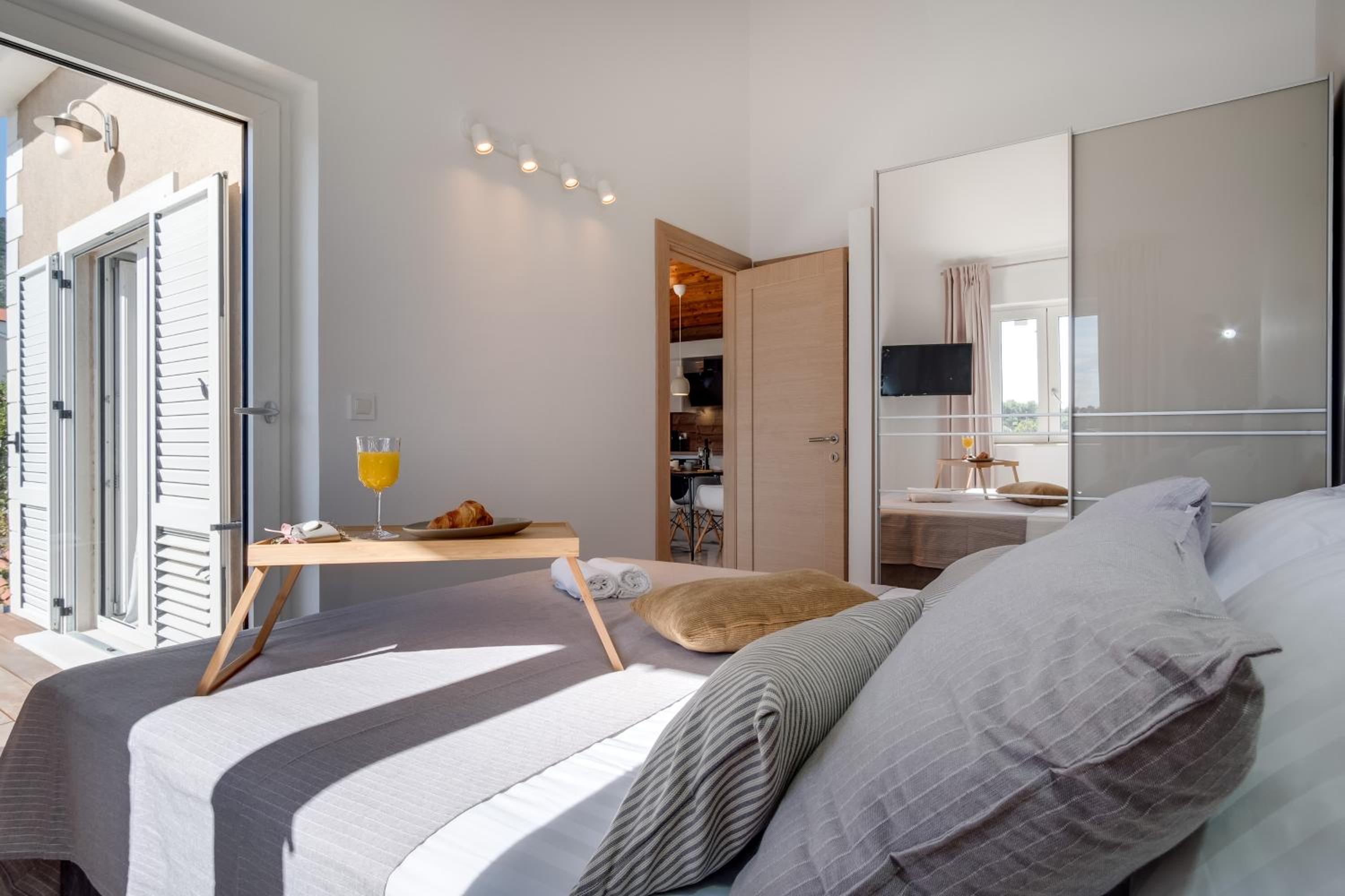 Apartment with Sea View