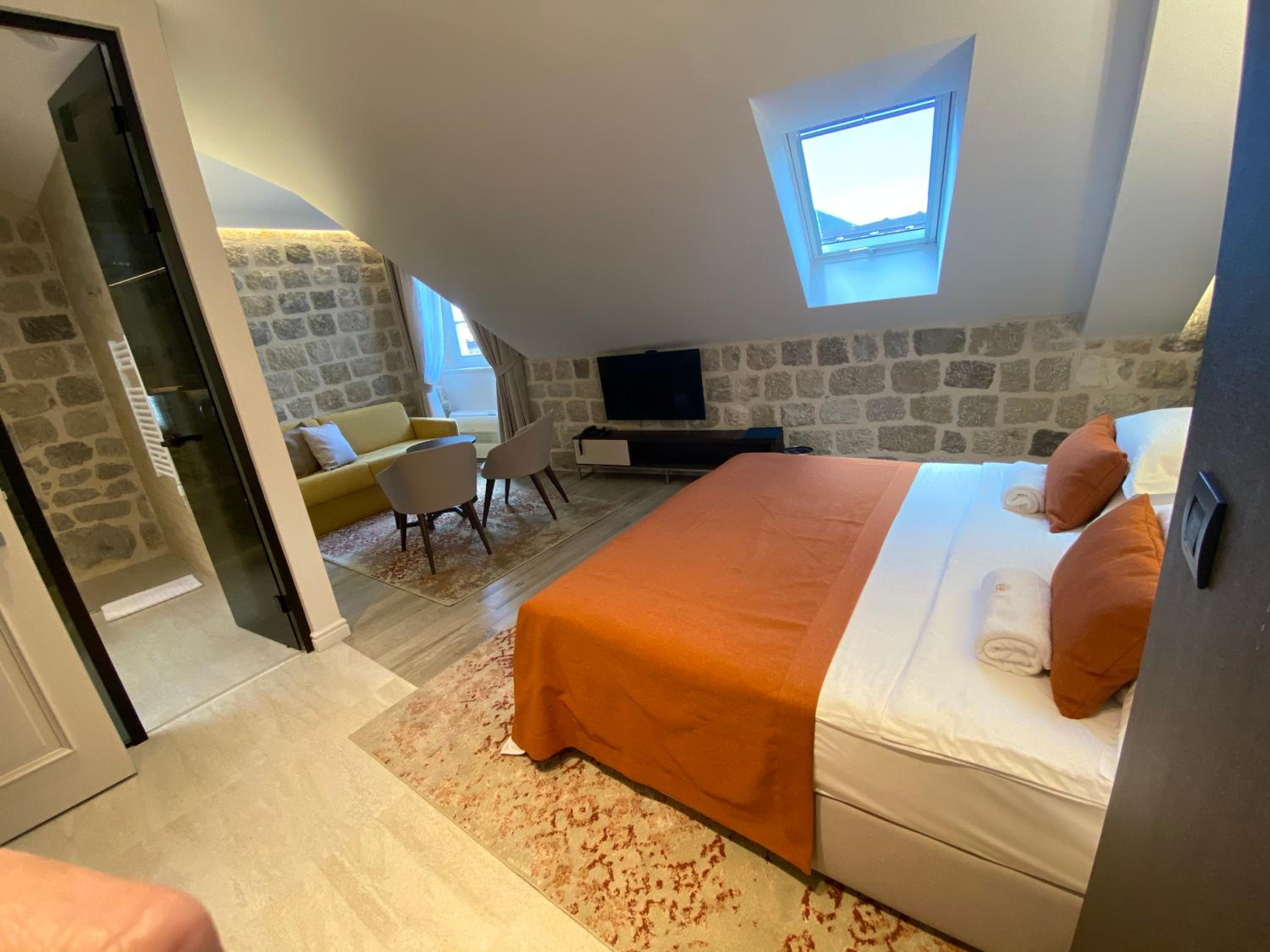 Superior Double Room - Photo 4
