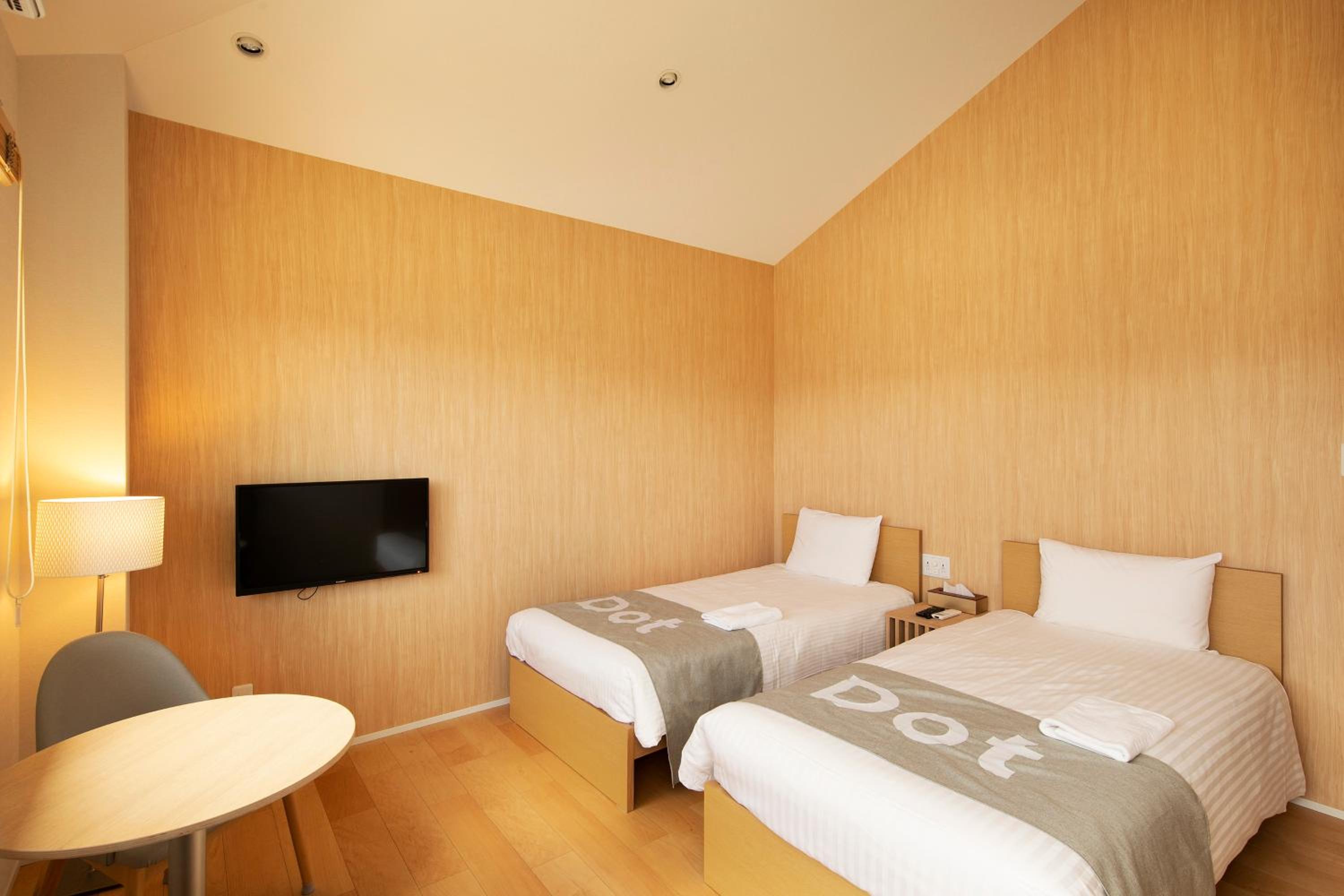 Twin Room - Photo 1