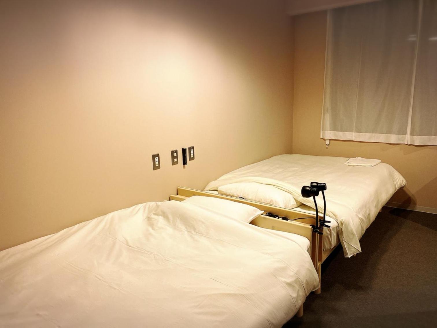 Moderate Twin Room B - Photo 1