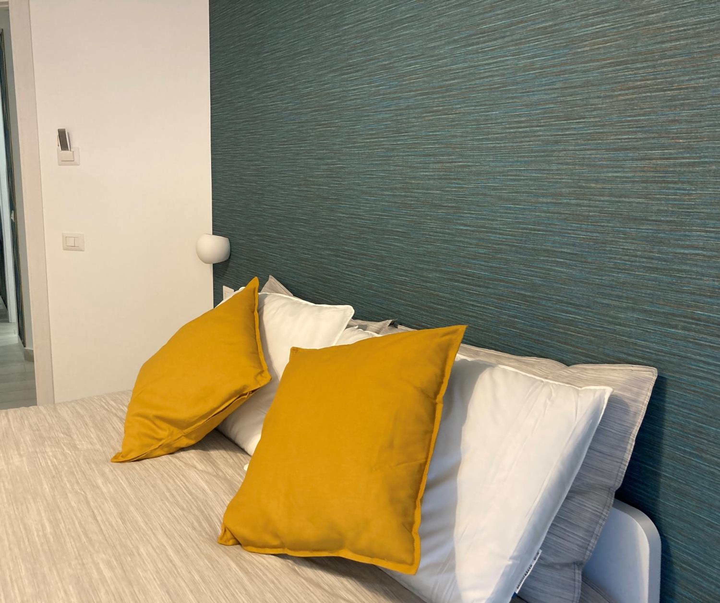 Deluxe Double Room With Shower