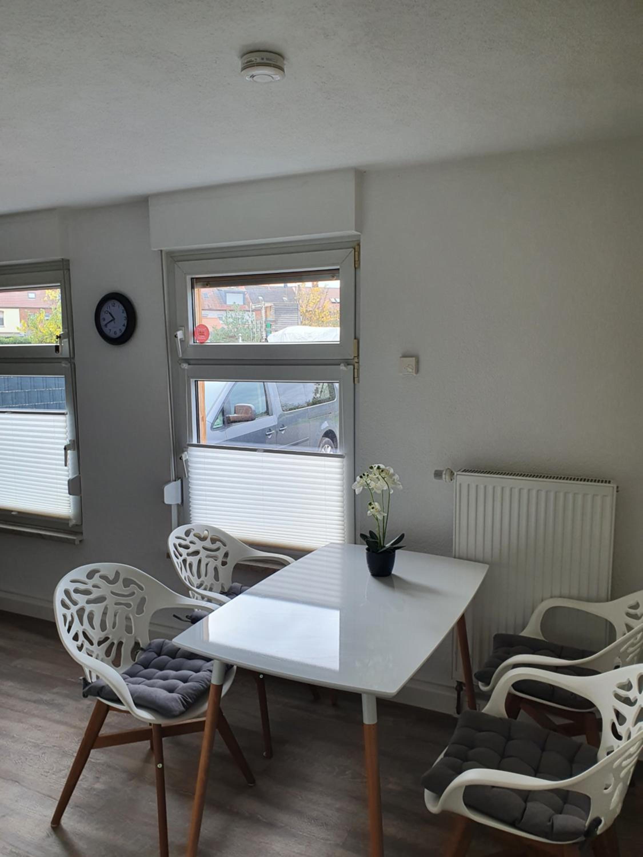 Two-Bedroom Apartment - Photo 9