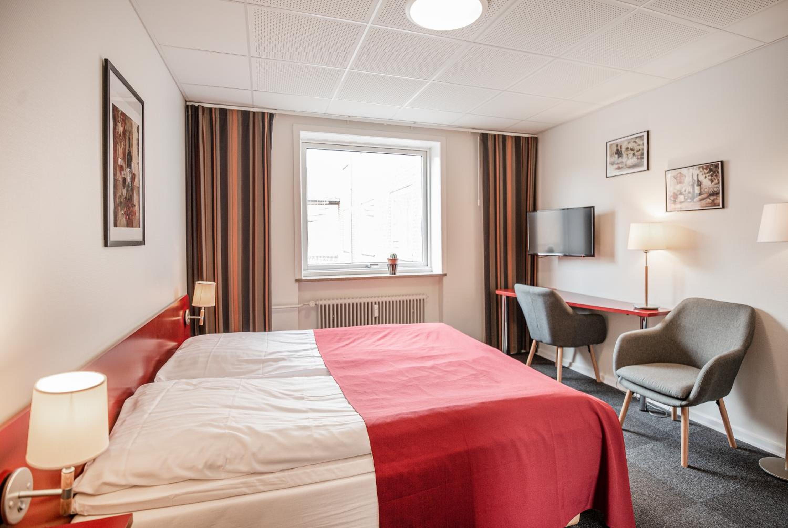 Double Room - Annex