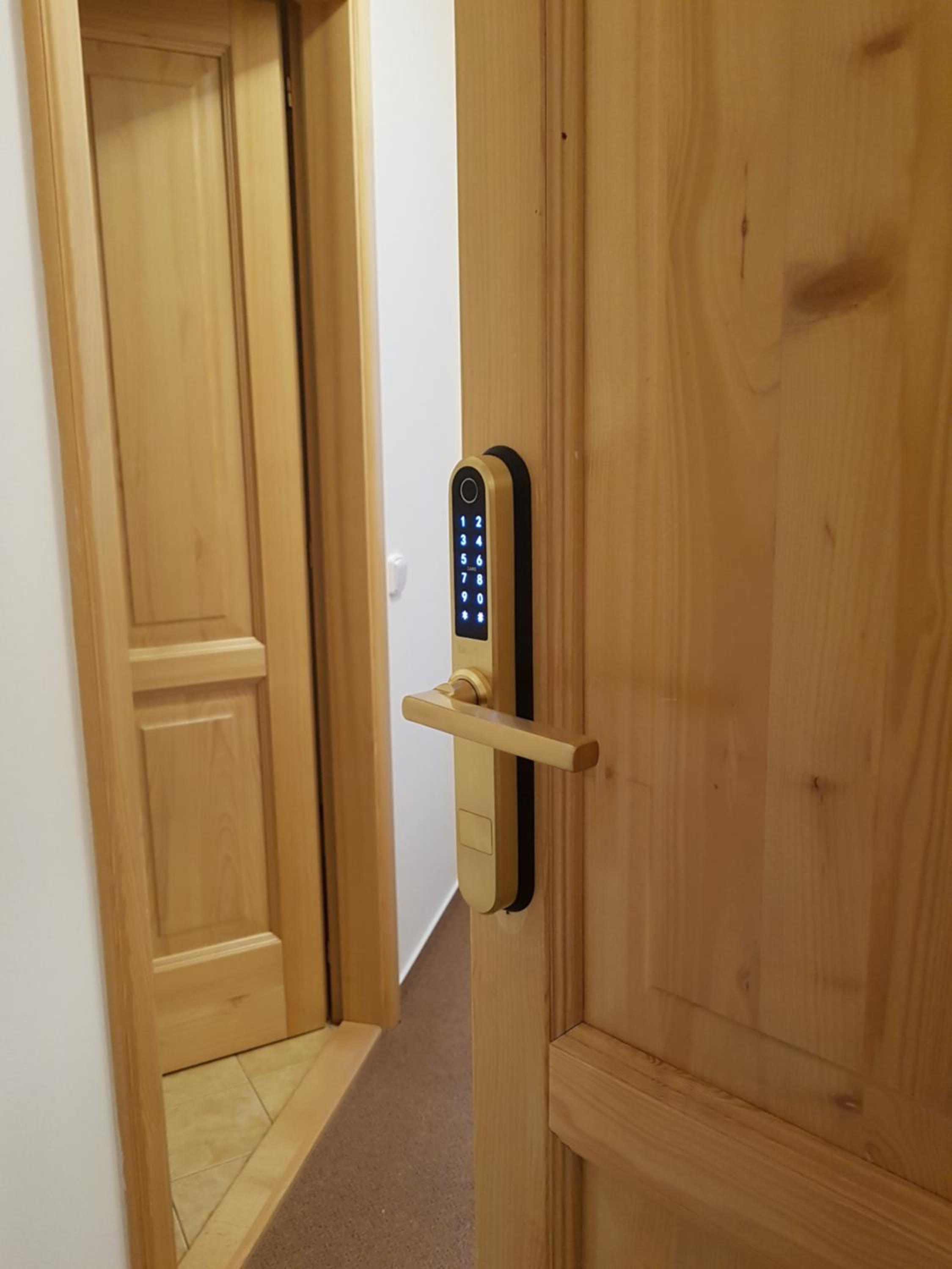 Double Room with Extra Bed - Disability Access photo 1