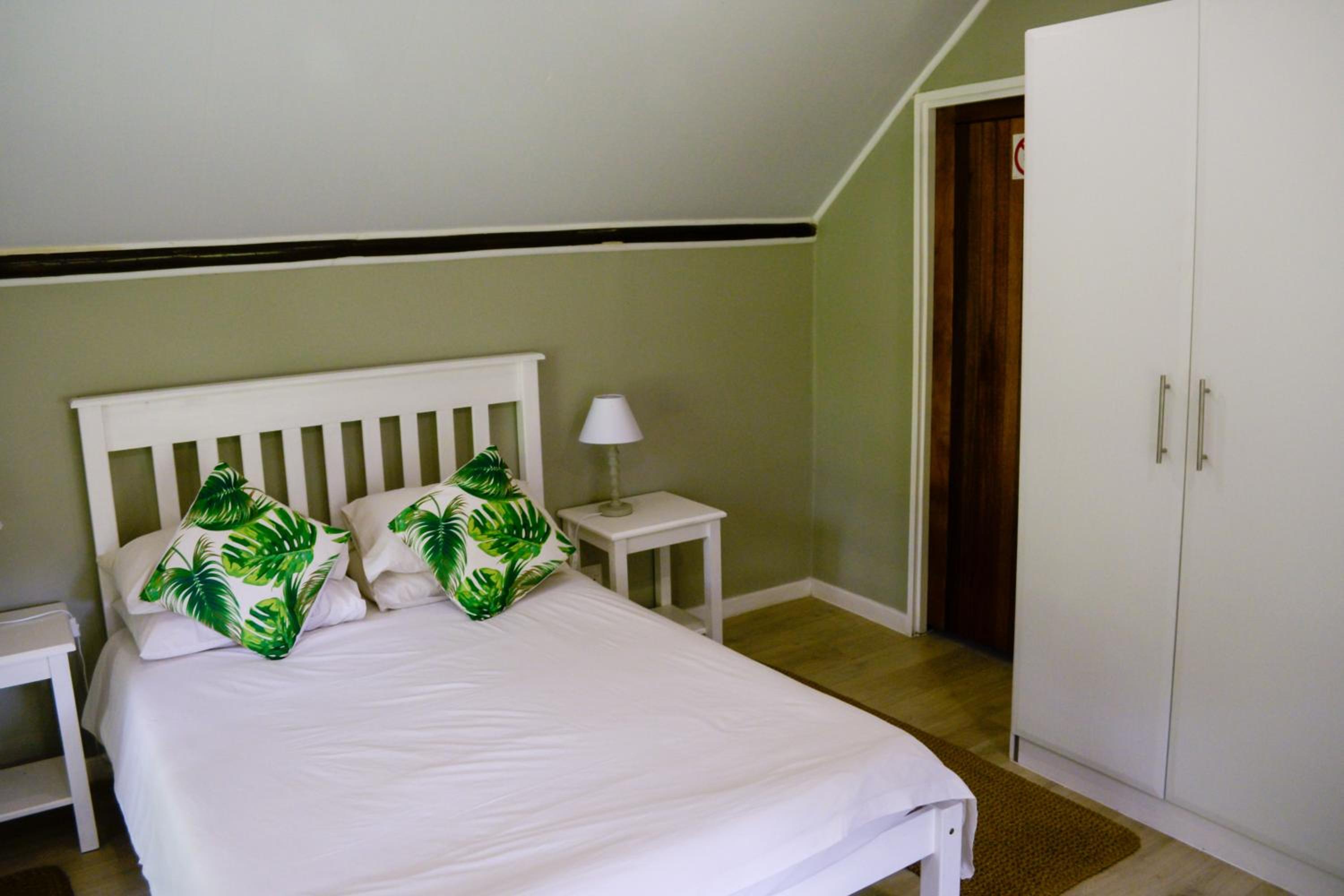 Chalet with private bathroom - Photo 1