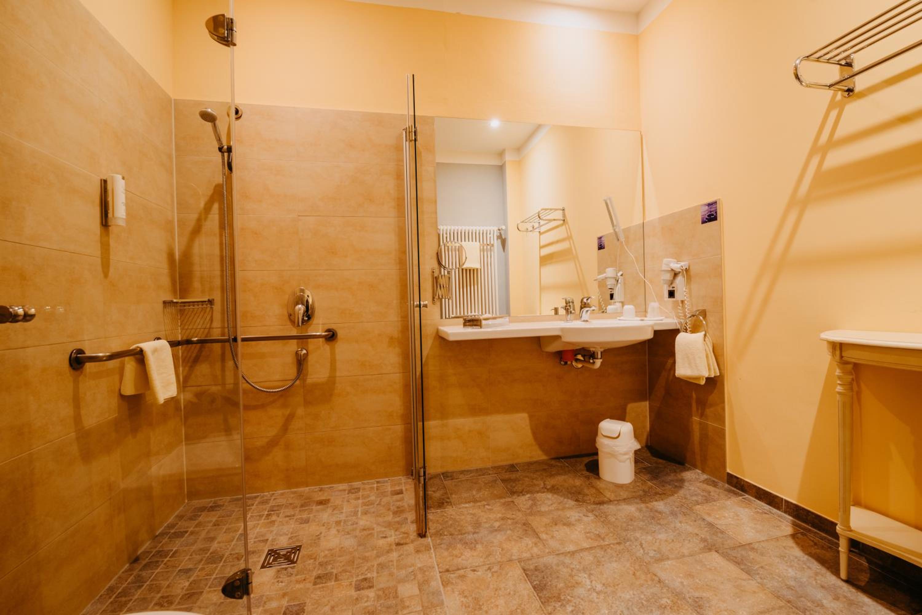 Junior Suite - Photo 4