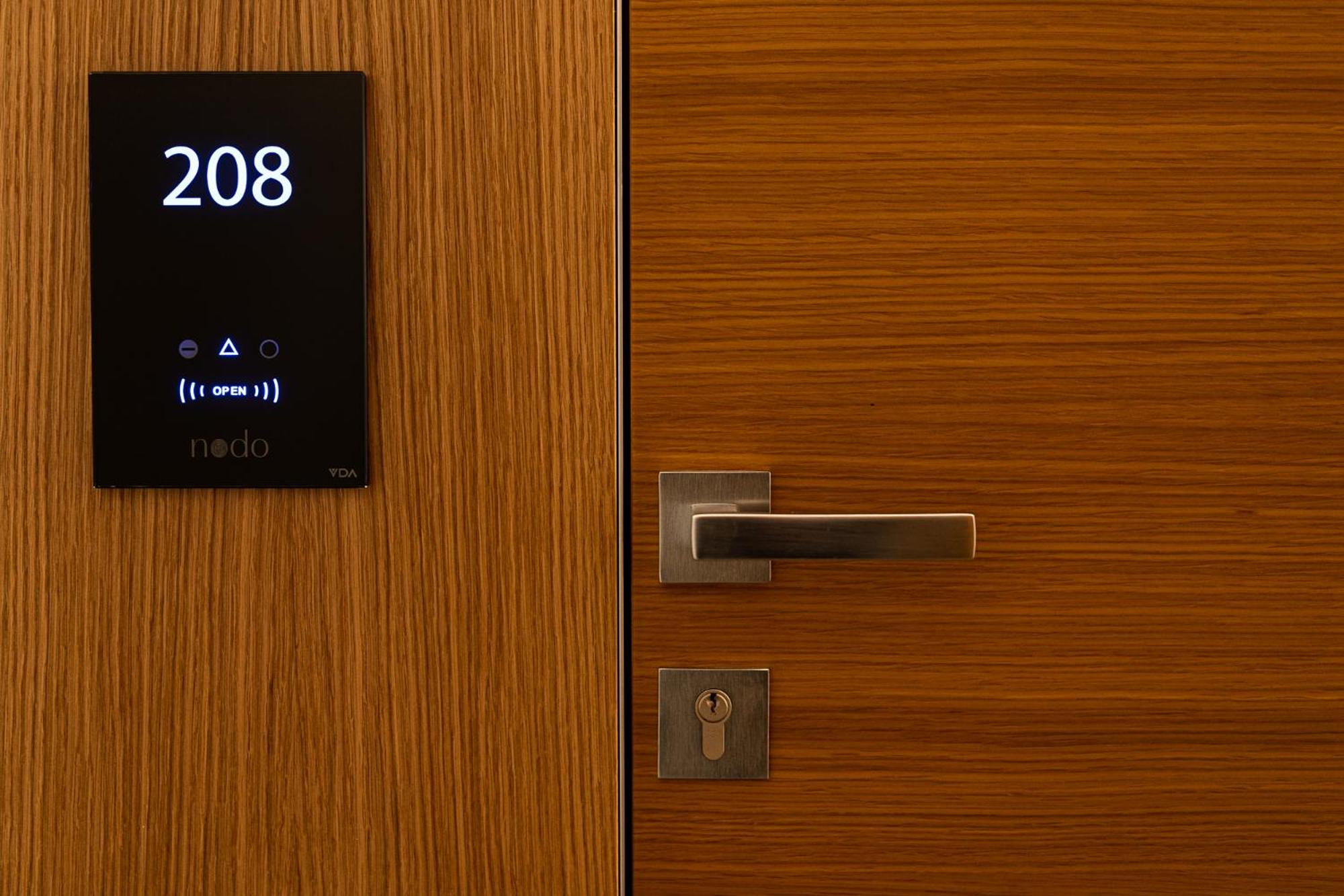 Deluxe Double or Twin Room photo 3