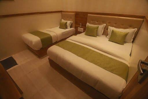Executive Triple Room
