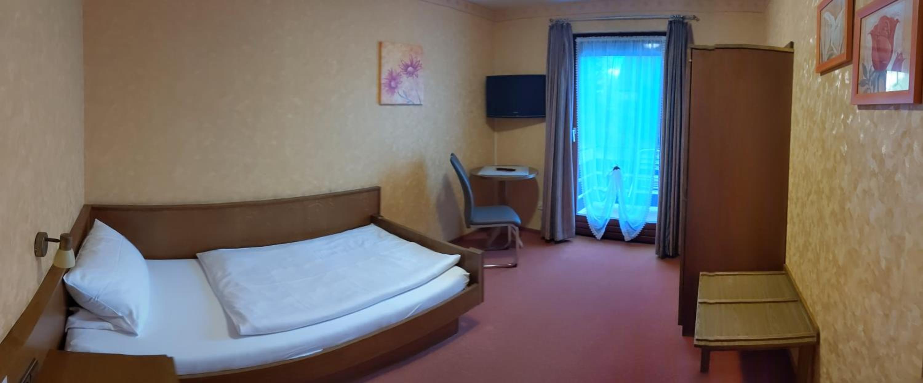 Budget Single Room photo 1