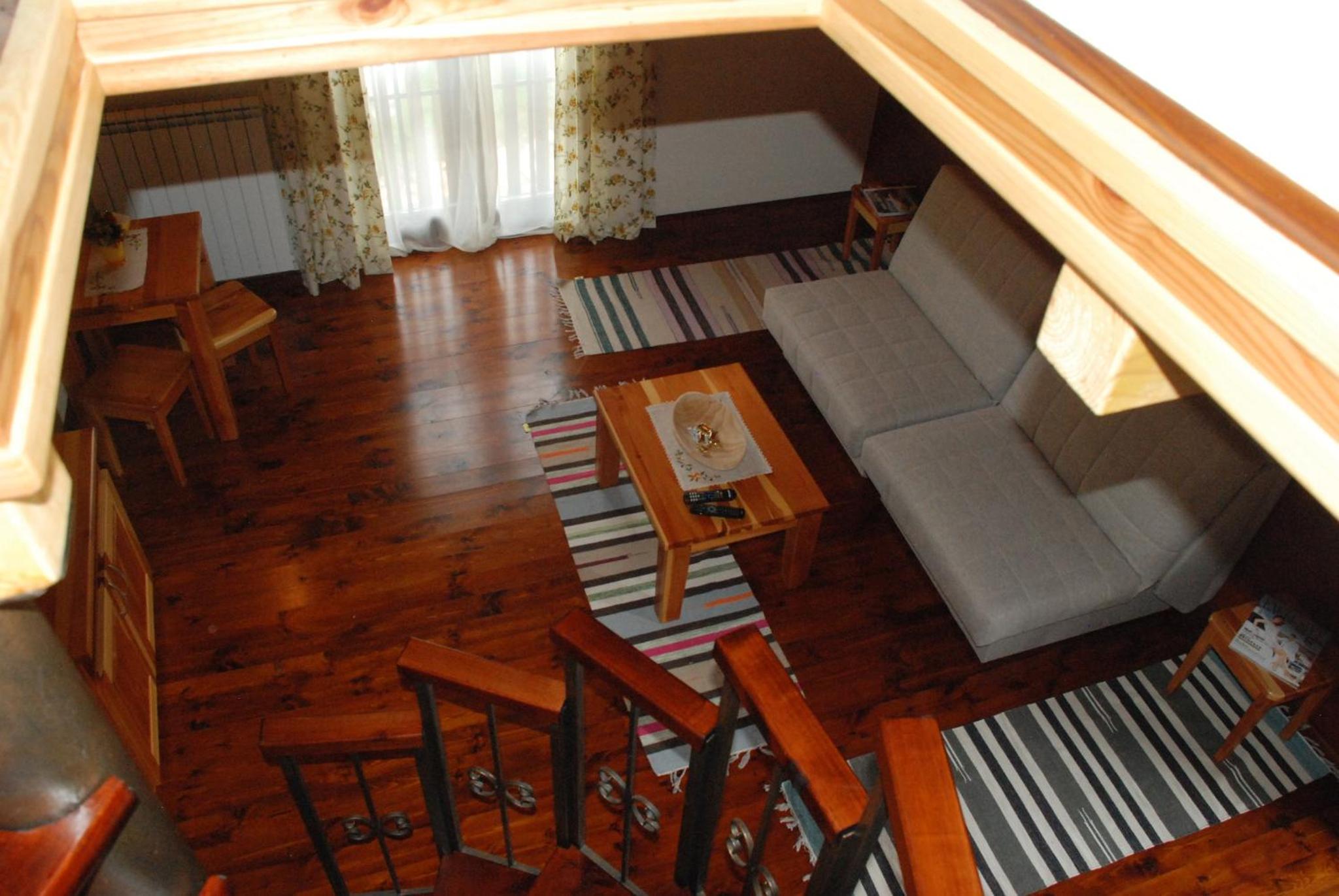 Deluxe Family Suite - Photo 6