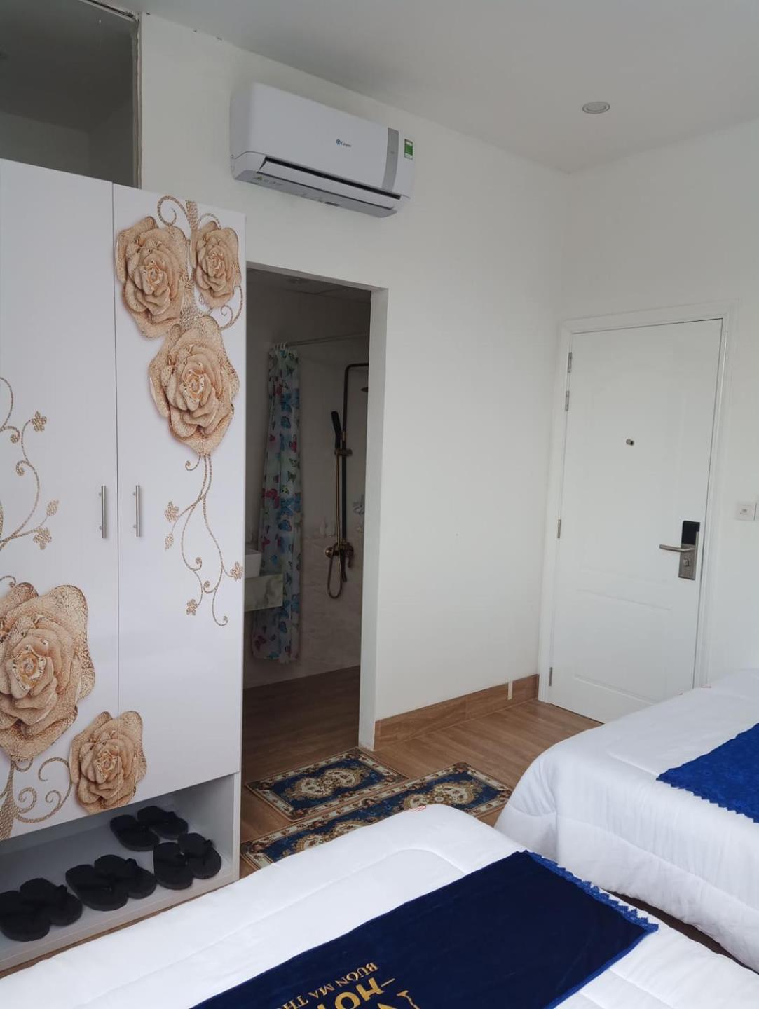 Quadruple Room - Photo 6