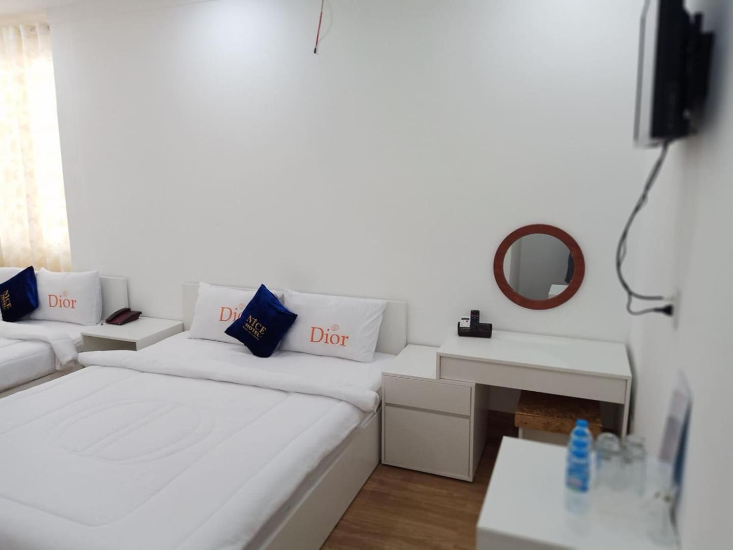 Quadruple Room - Photo 7