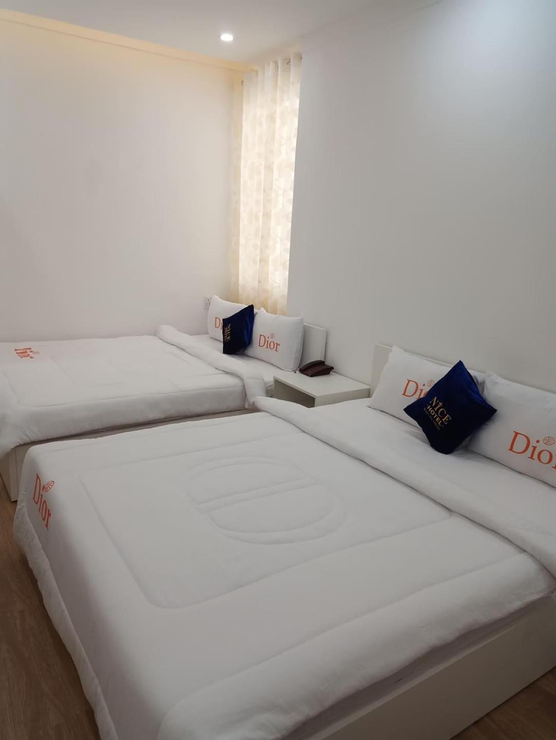 Quadruple Room - Photo 8