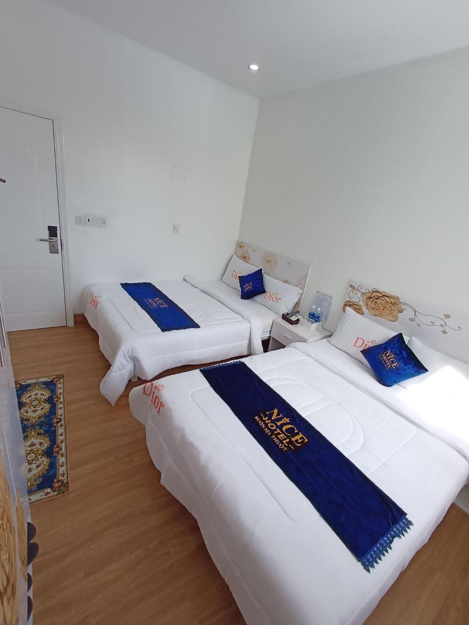 Quadruple Room - Photo 9