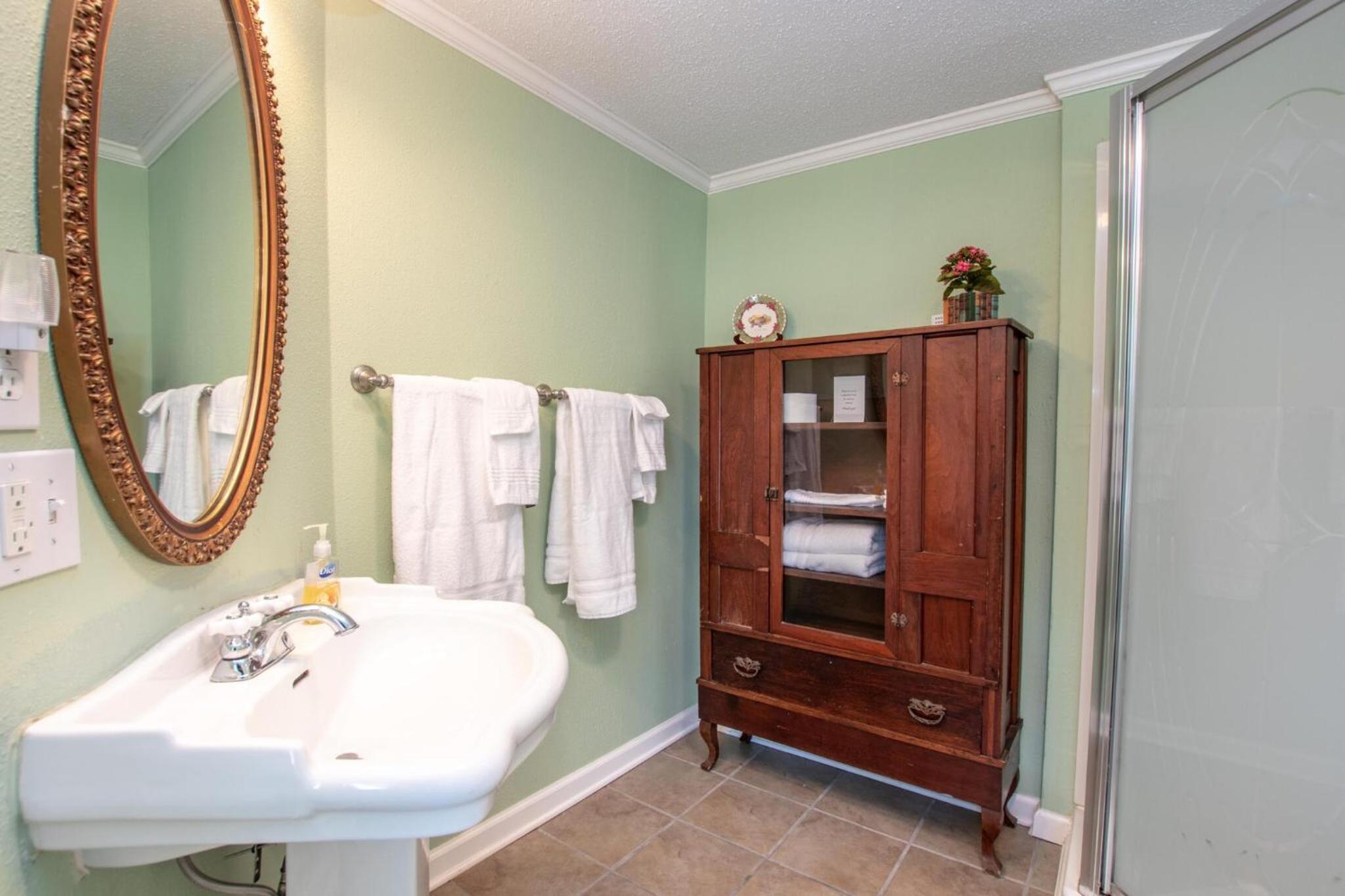King Suite photo 2