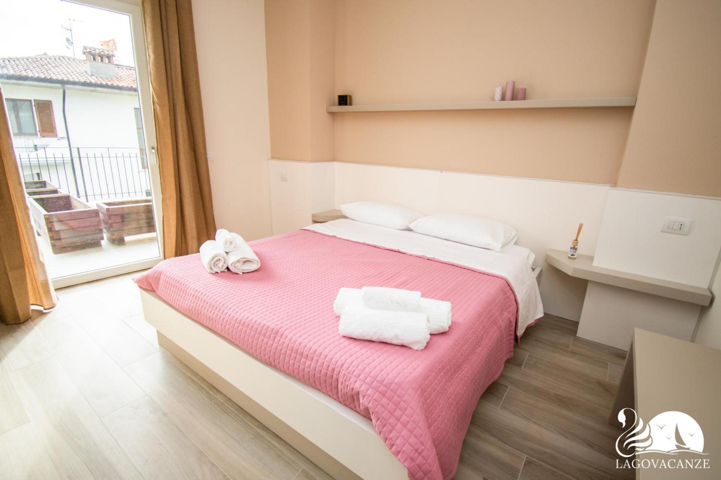 Two-Bedroom Apartment with Balcony photo 1