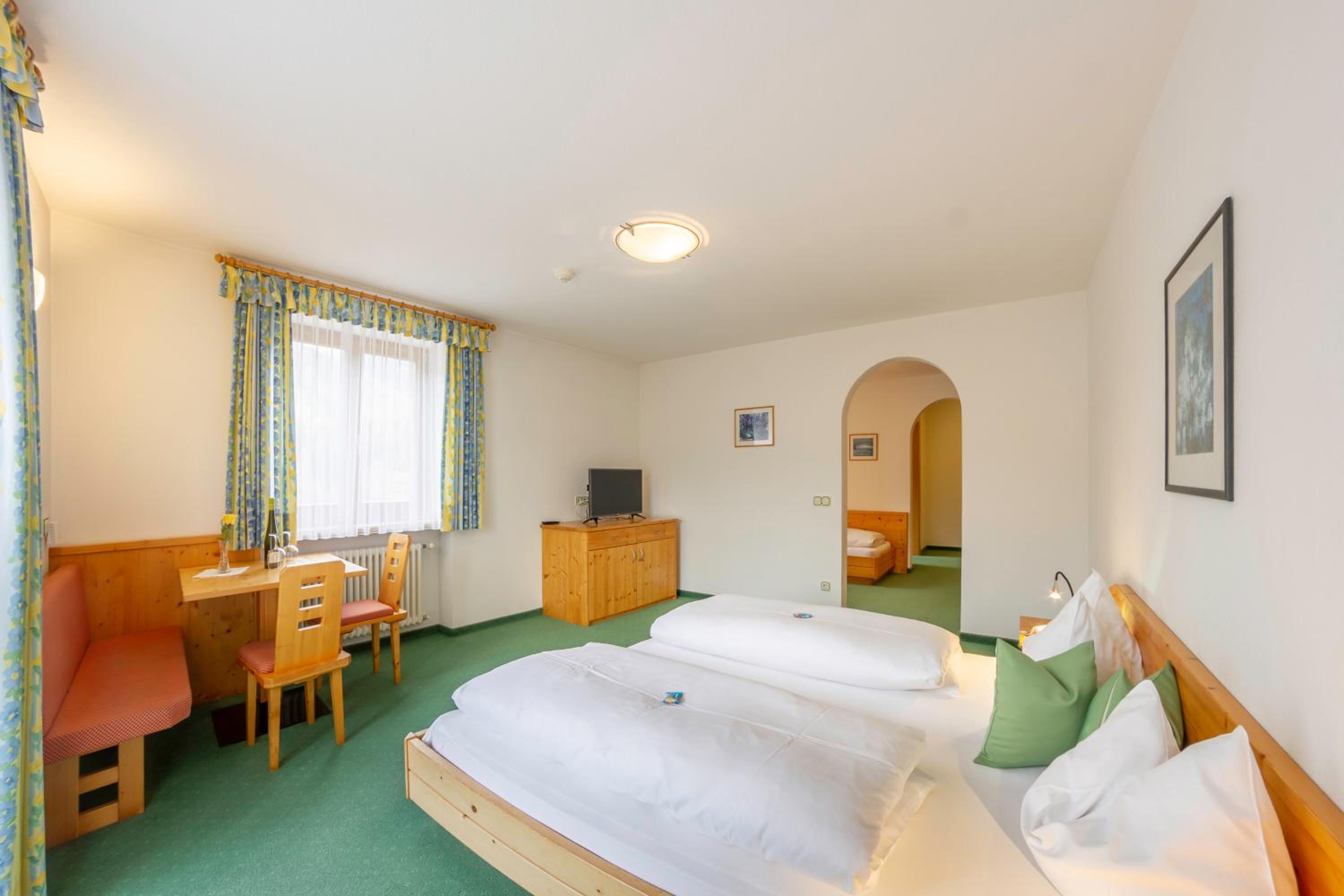 Triple Room with Balcony photo 1