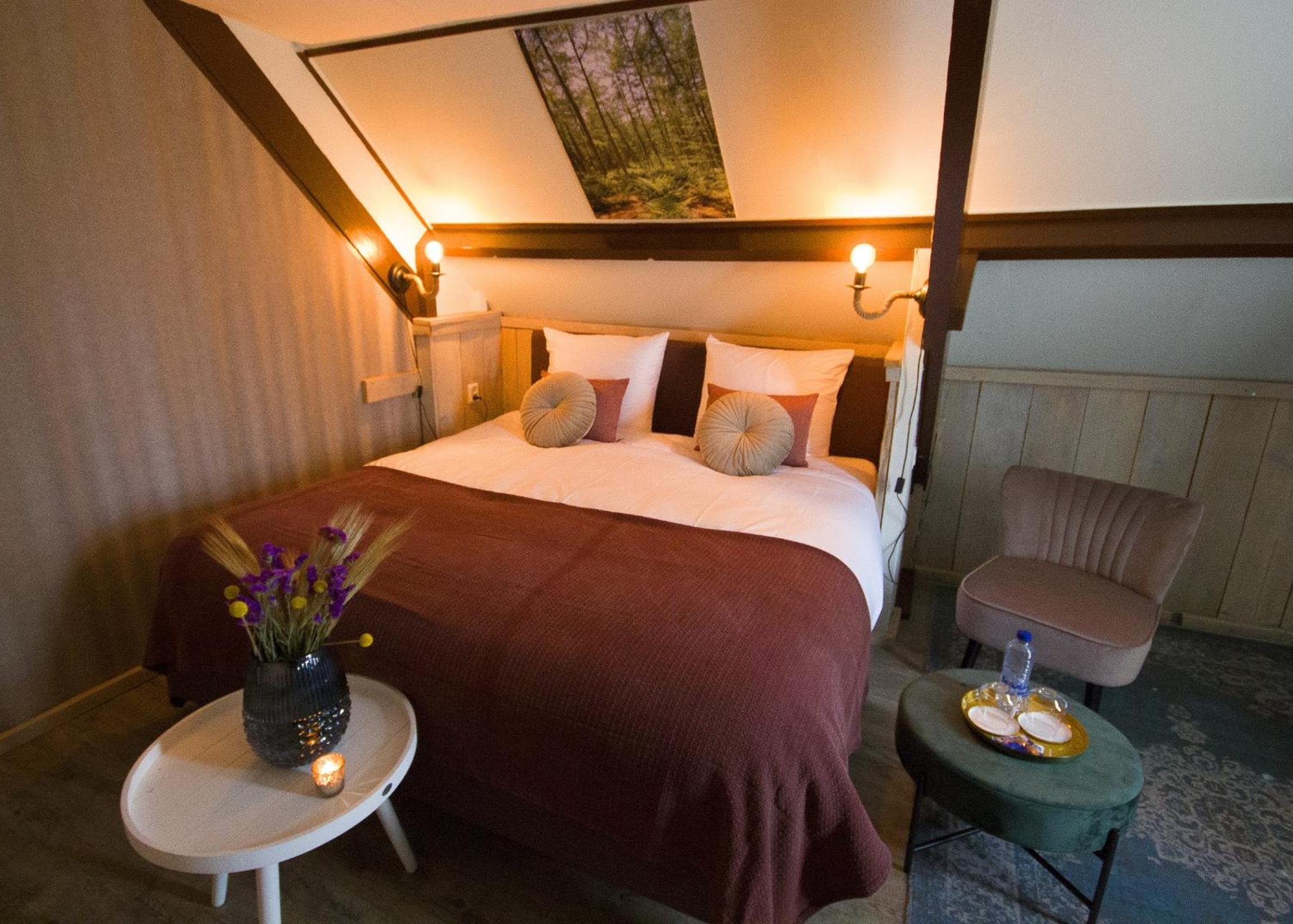 Double Room with Private Bathroom photo 1