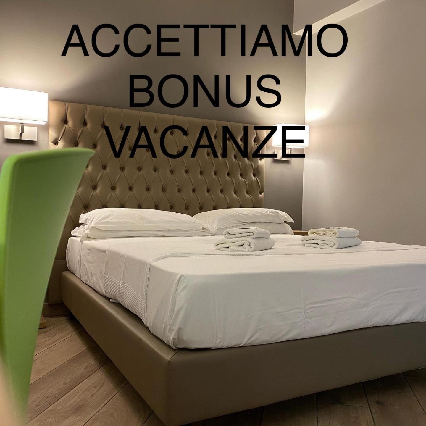 Double Room - Photo 5