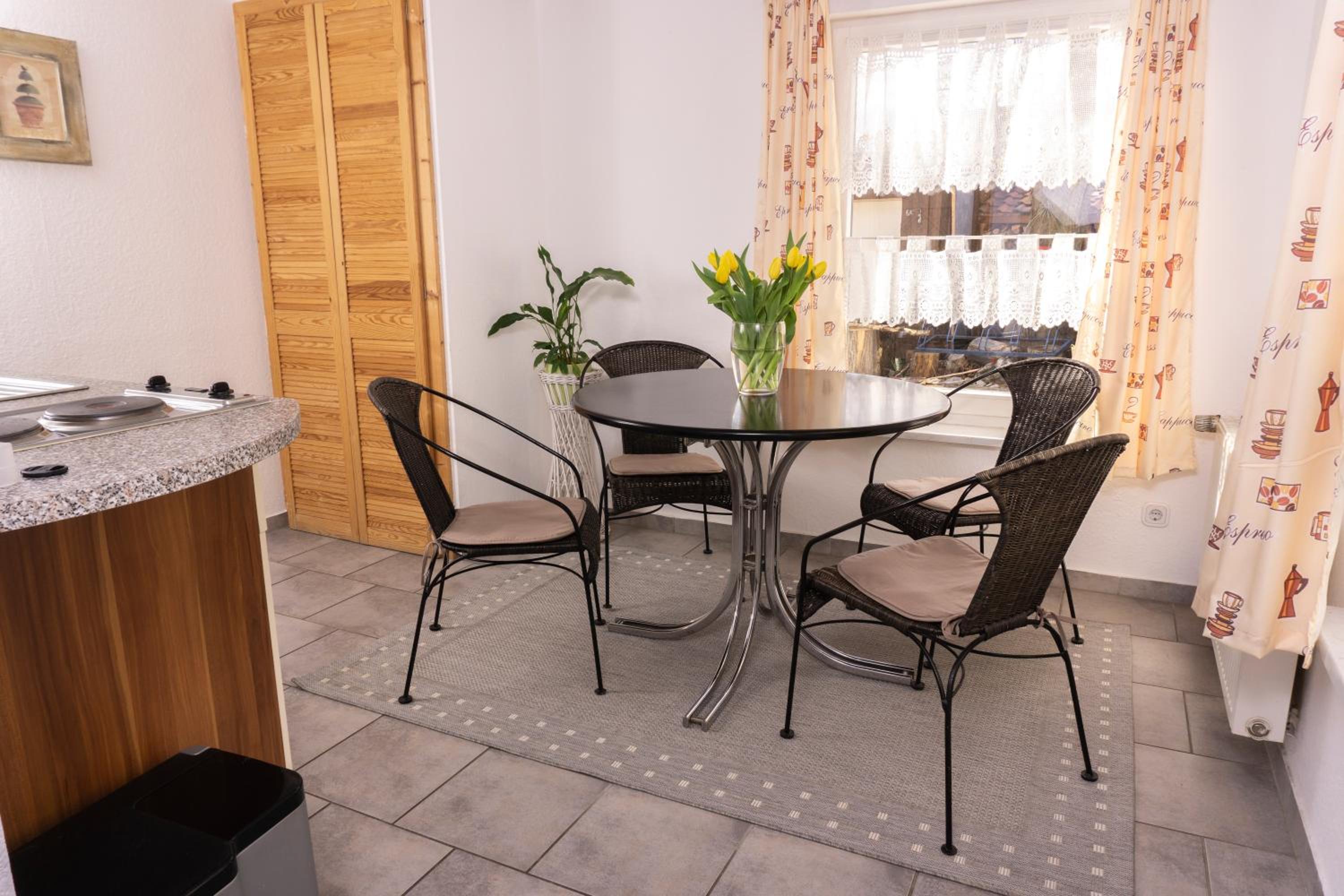 Apartment - Ground Floor photo 3