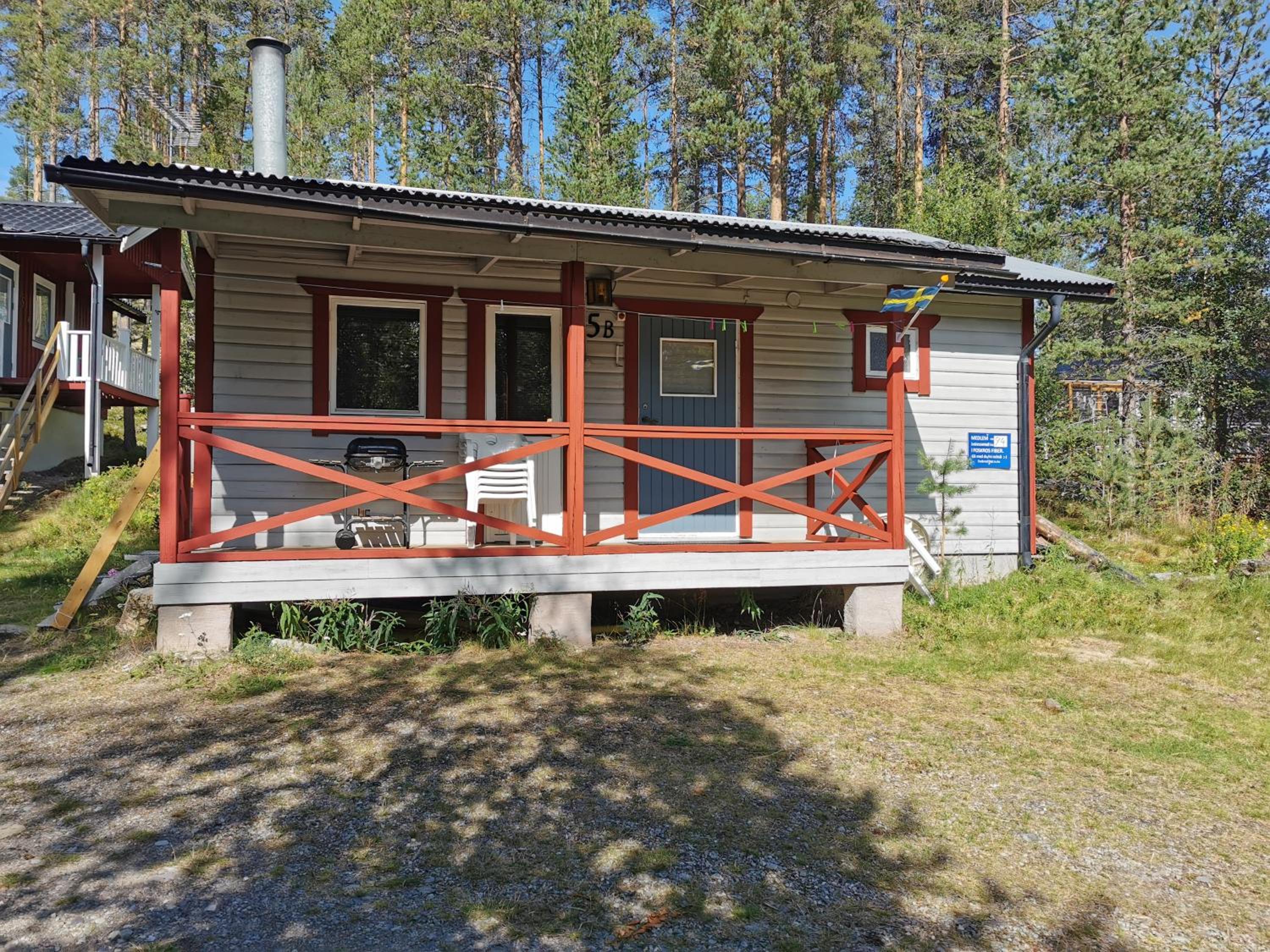 Two-Bedroom House photo 2