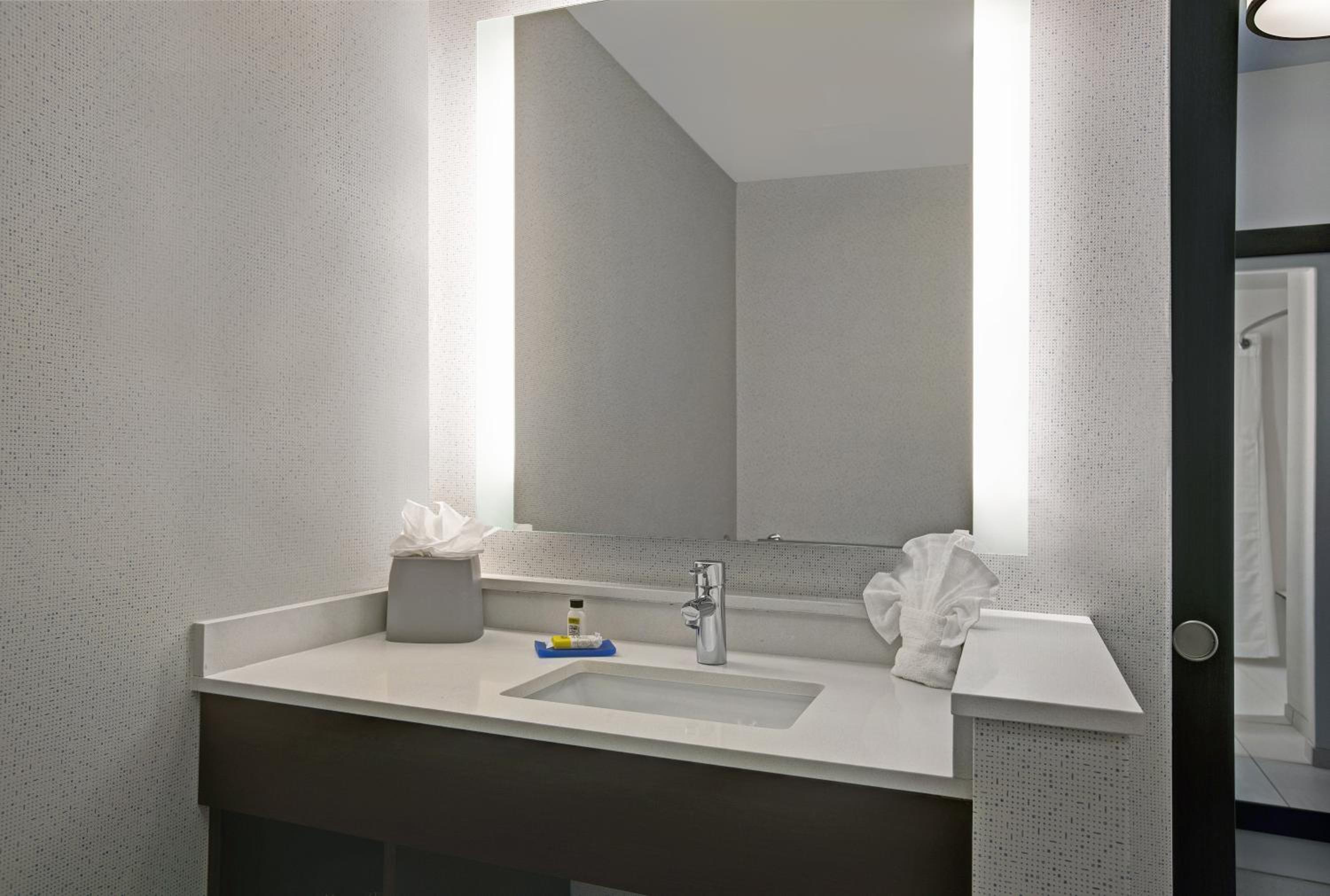 Standard Room - Photo 2