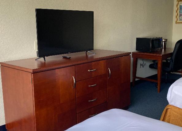Standard Two Double Beds - Photo 1