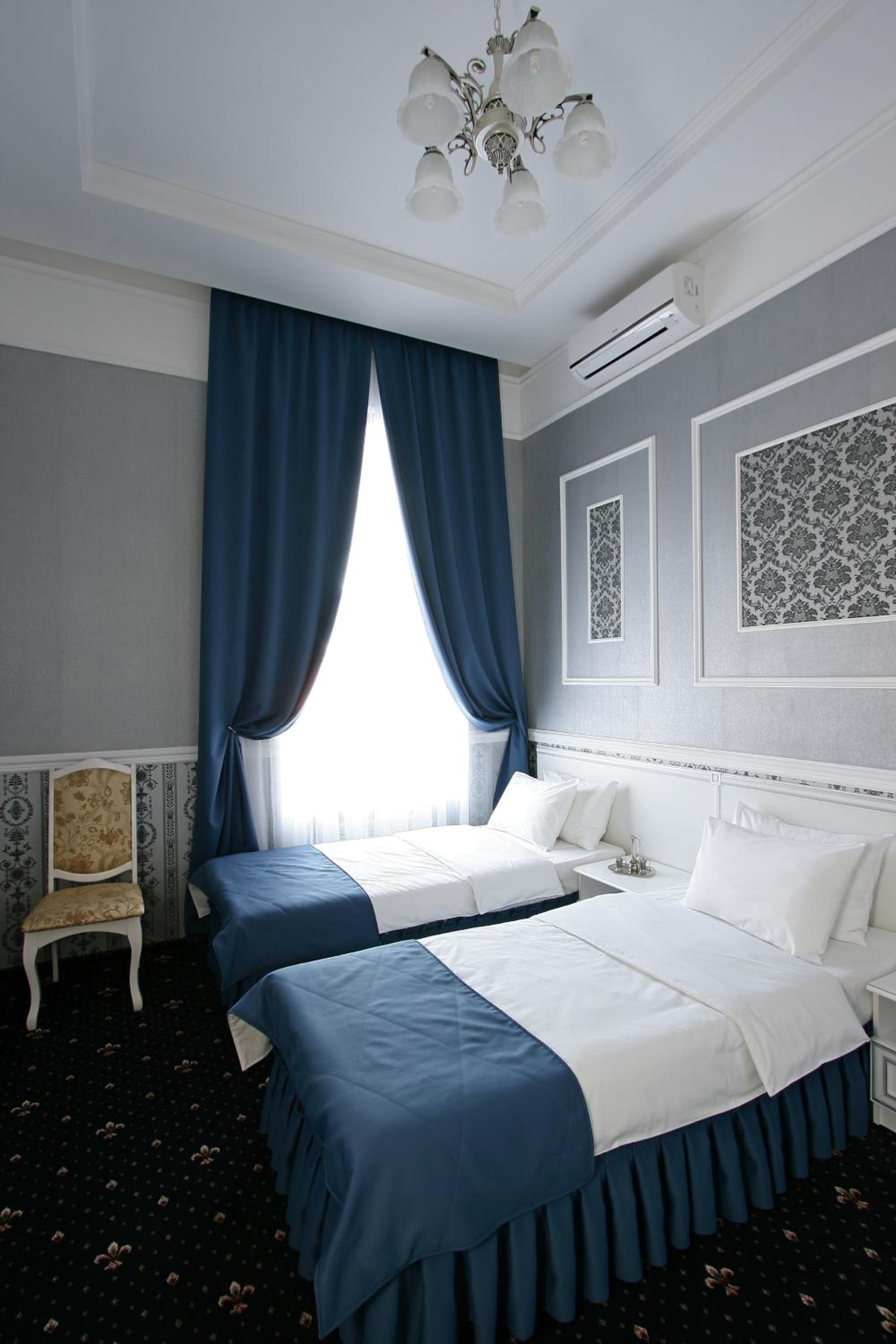 Two-Bedroom Suite