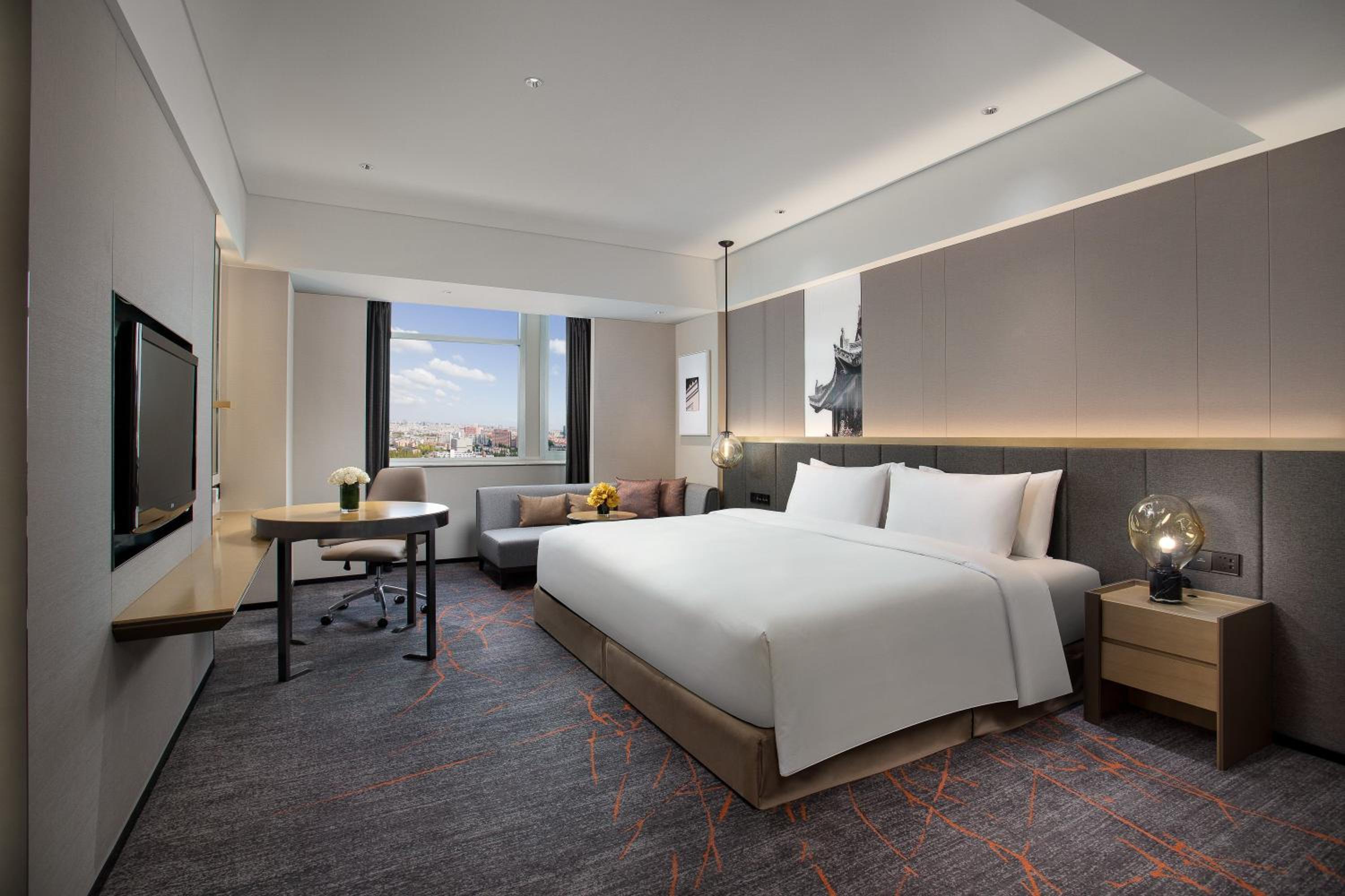 Premium Room thumbnail 5