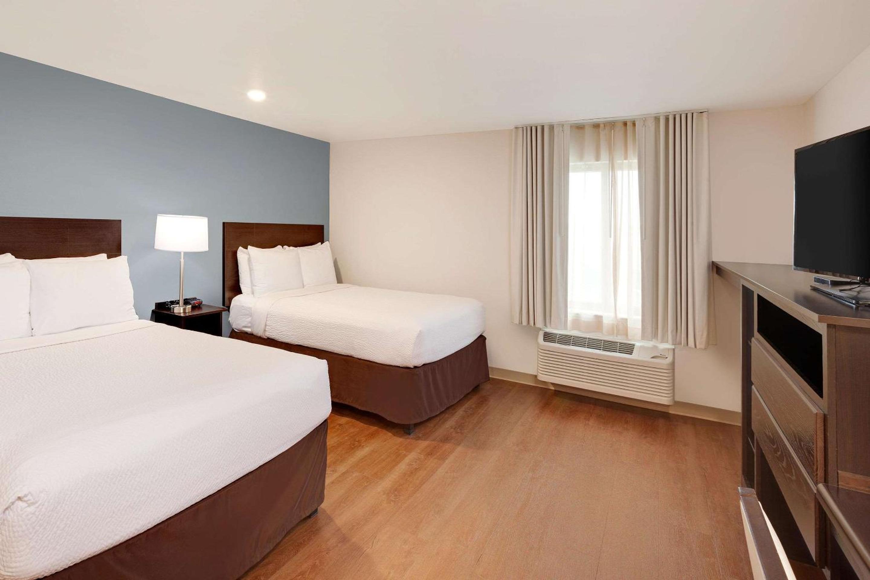 Standard Queen Room with Two Queen Beds - Non-Smoking