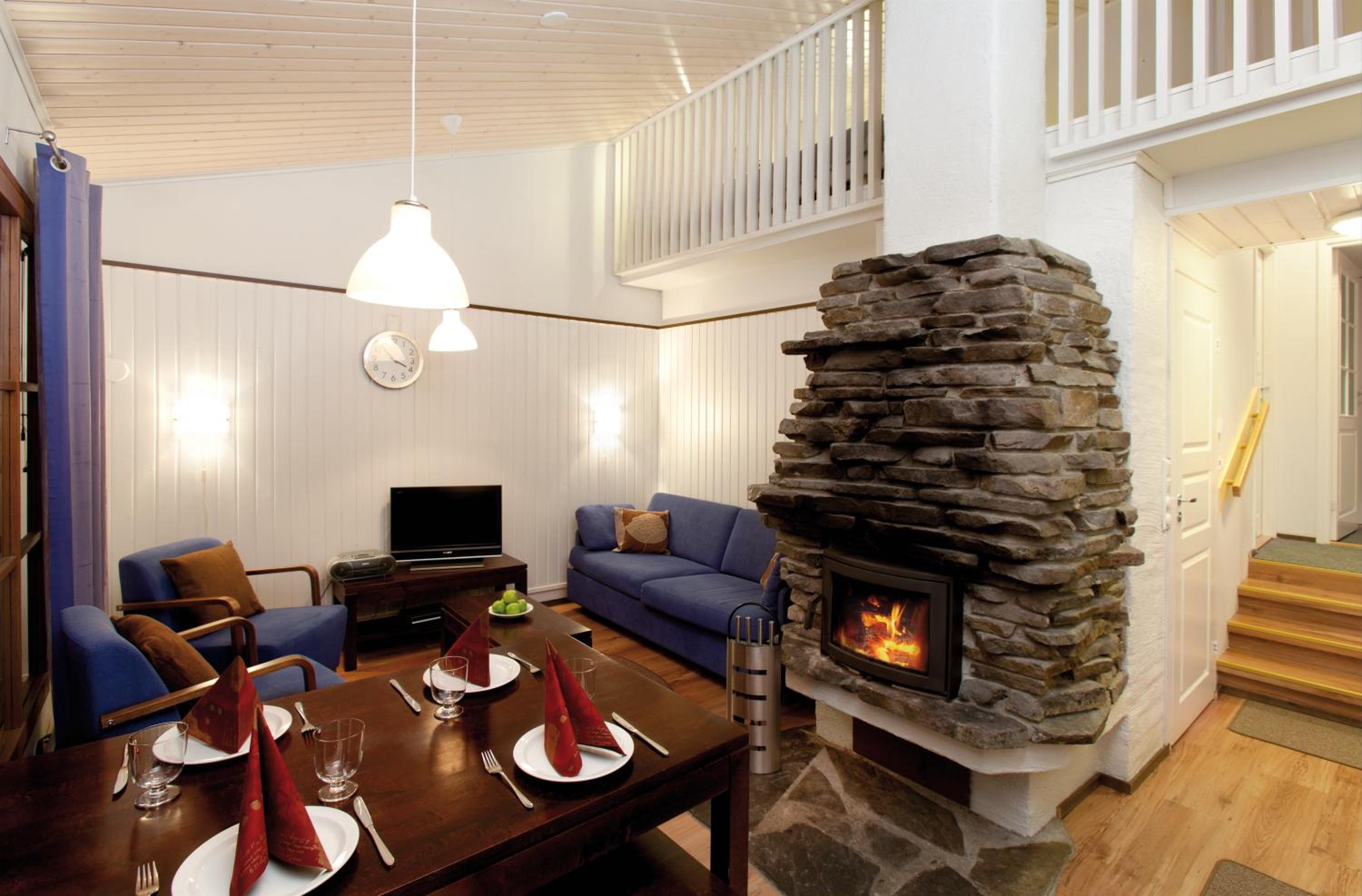 Large One-Bedroom Apartment photo 1