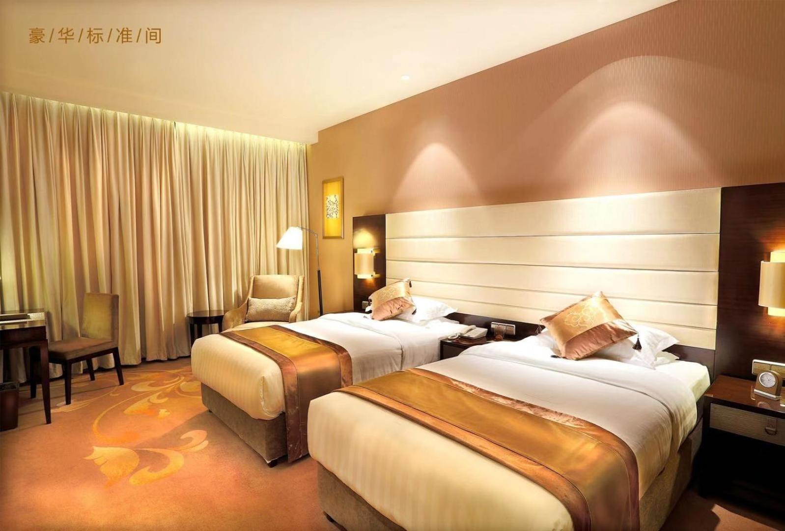 Executive Twin Room - Photo 1