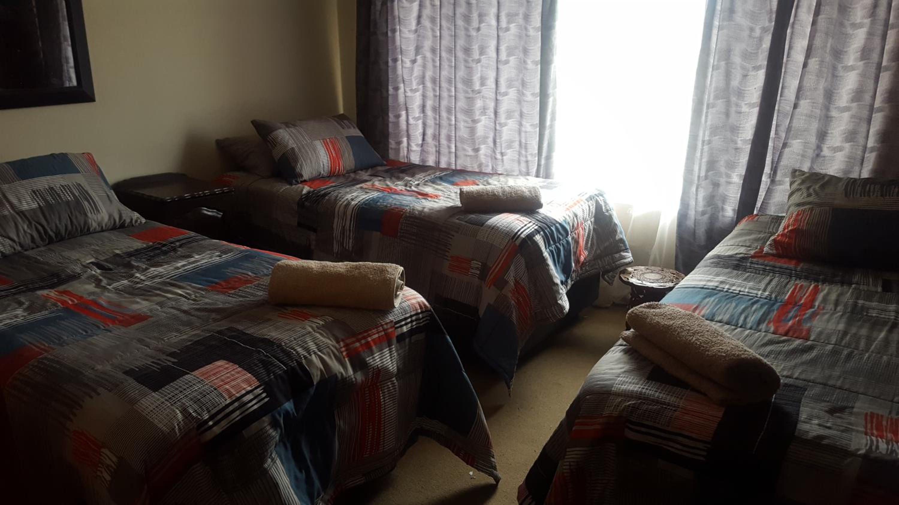 Four-Bedroom House photo 1