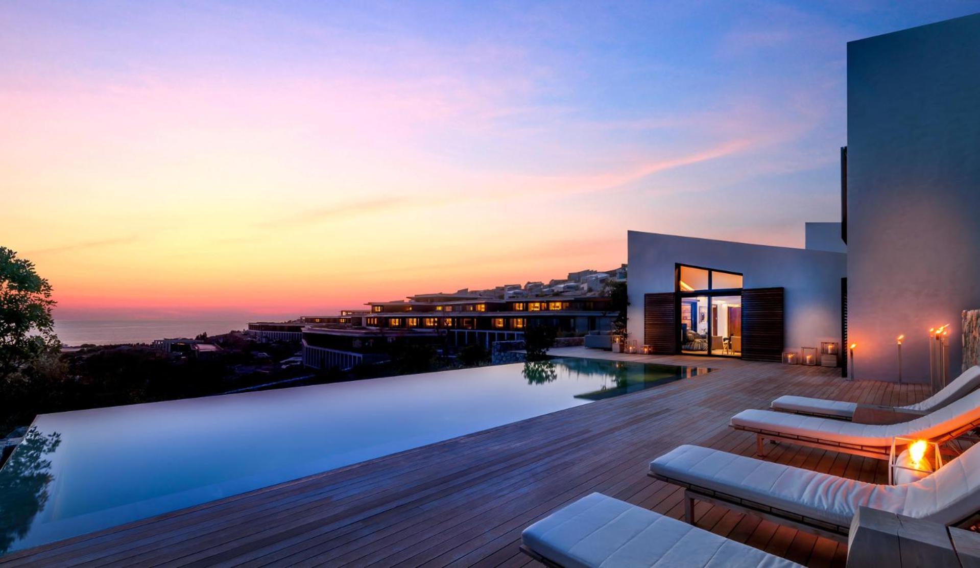 Four Bedroom Pool Residence photo 2