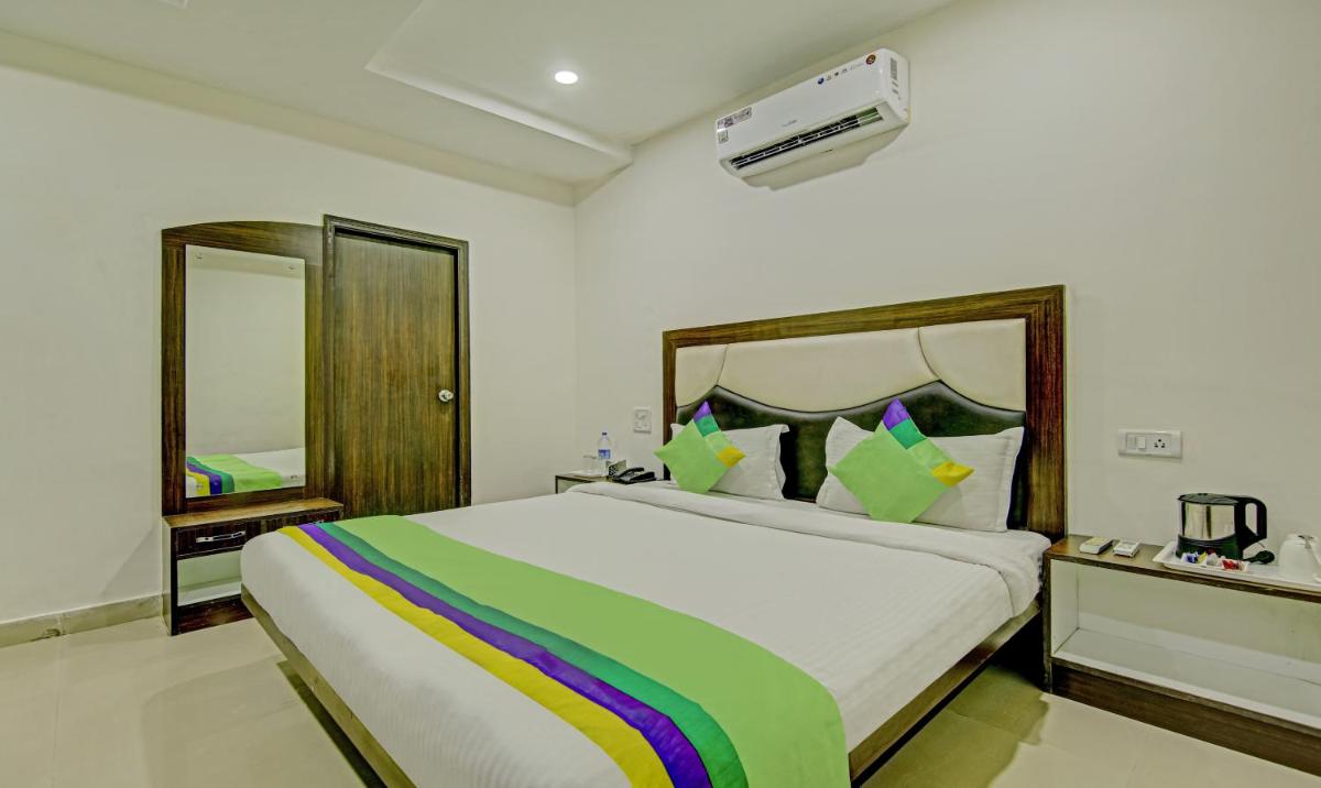 [Sanitized] Standard Double Room photo 1