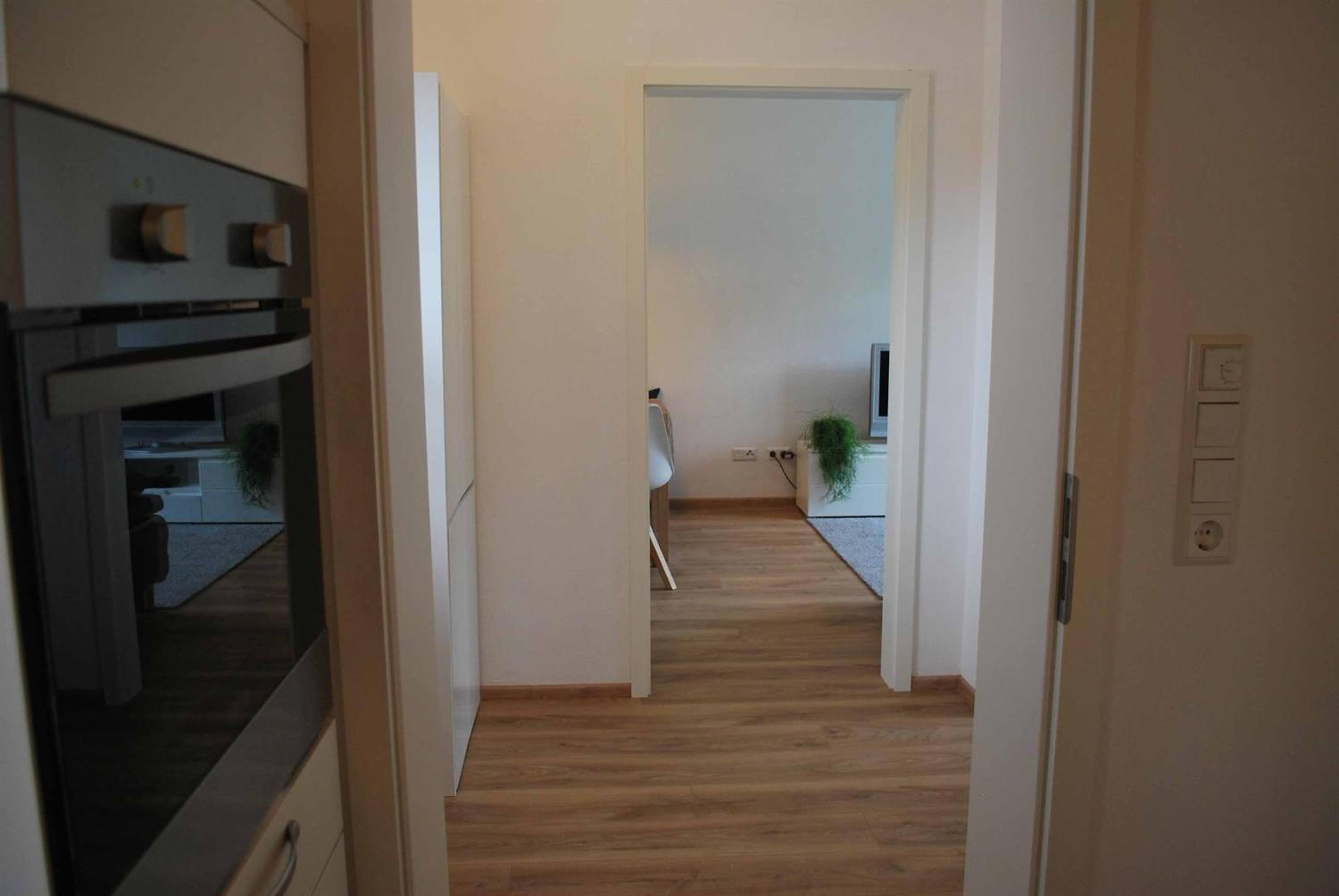 One-Bedroom Apartment photo 1