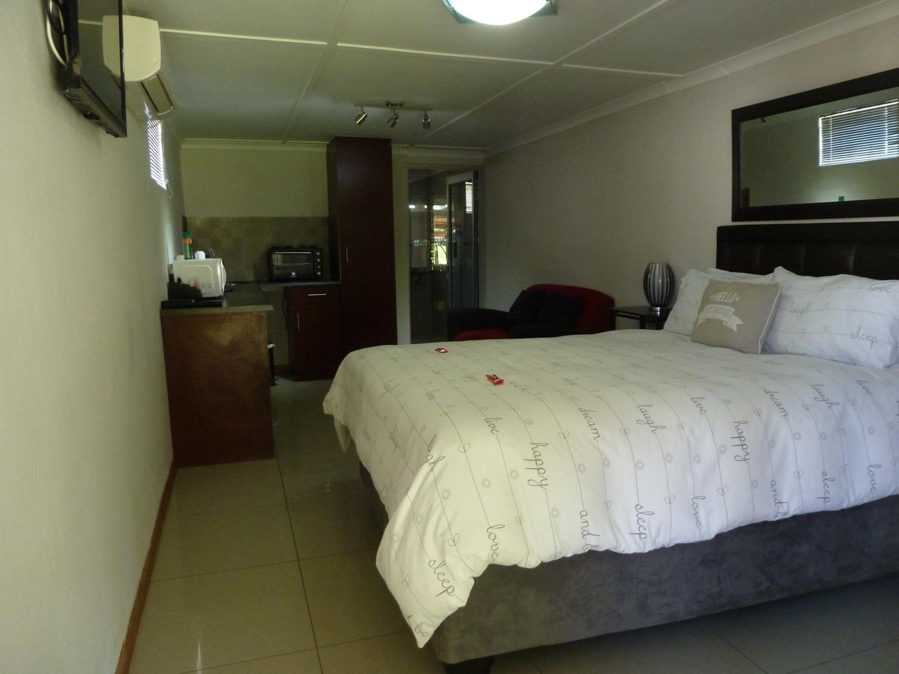 Apartment - Photo 1