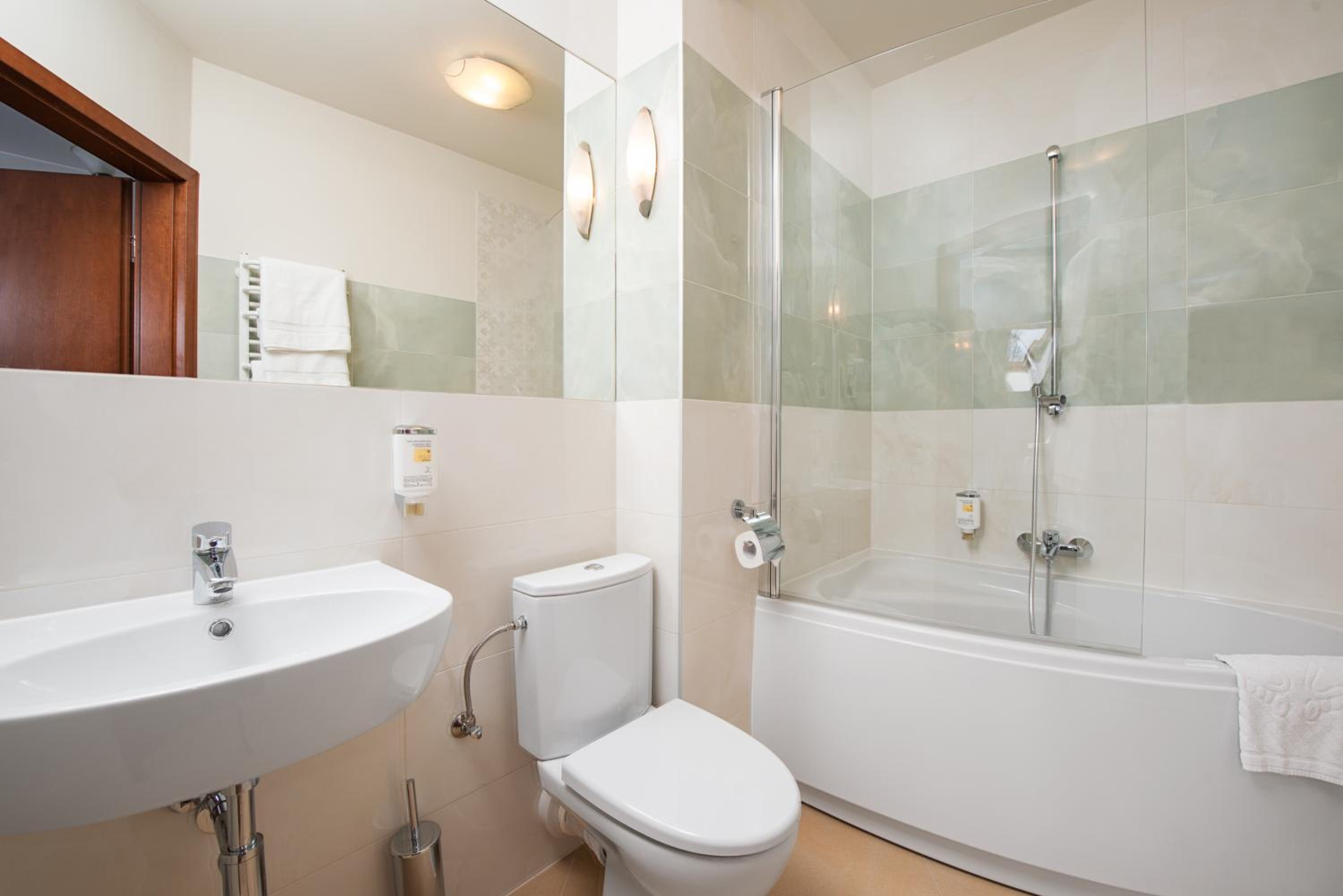 Deluxe Double Room - Photo 5
