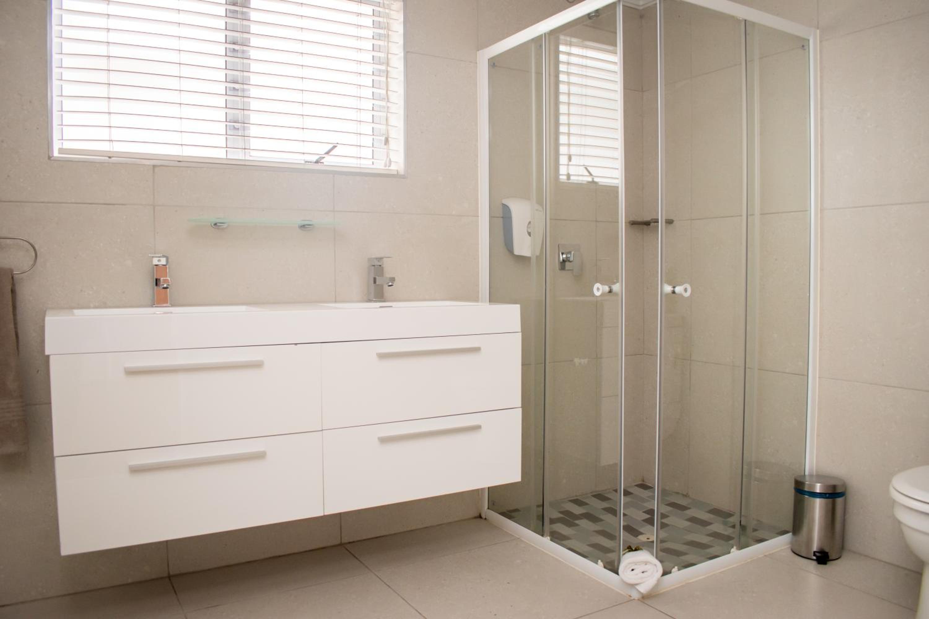 Superior Double or Twin Room - Photo 3