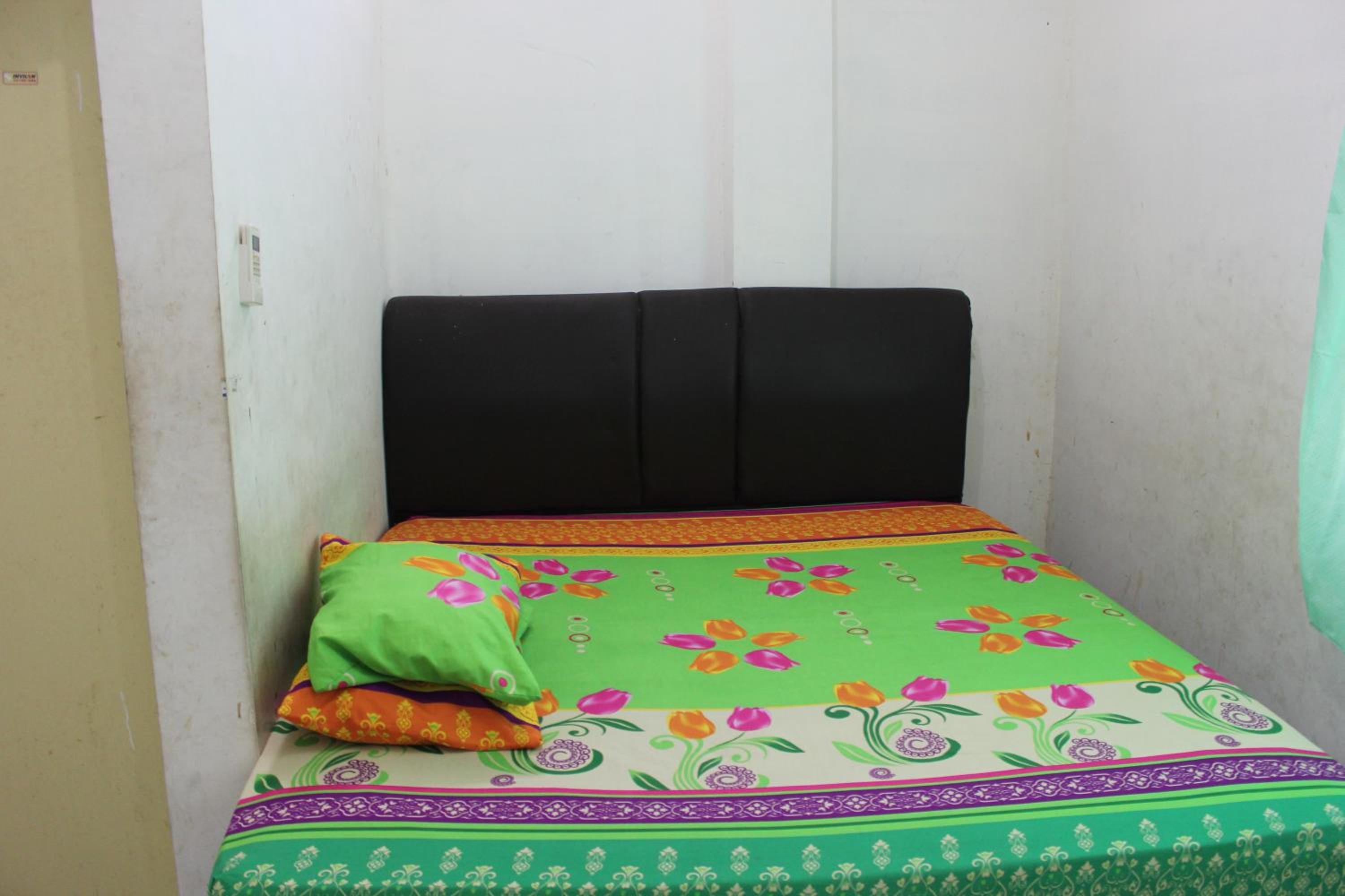 Standard Double Room - Photo 4