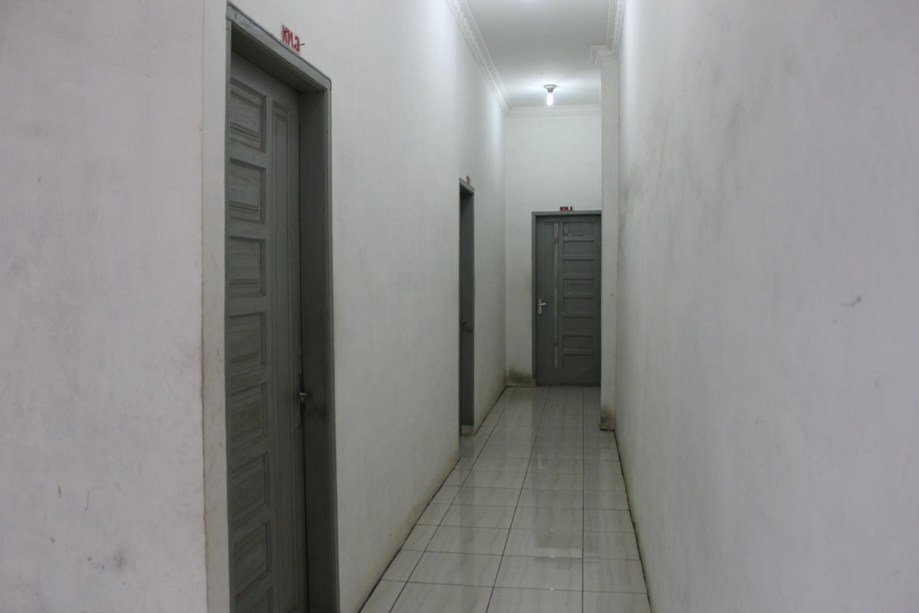 Standard Double Room - Photo 2