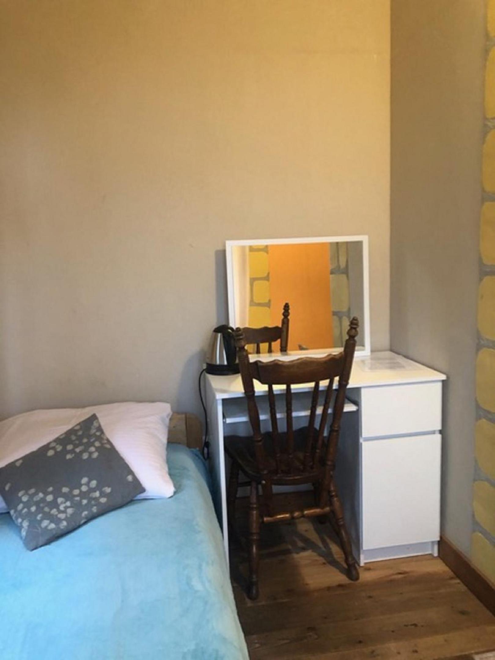 Double or Twin Room with Mountain View photo 1
