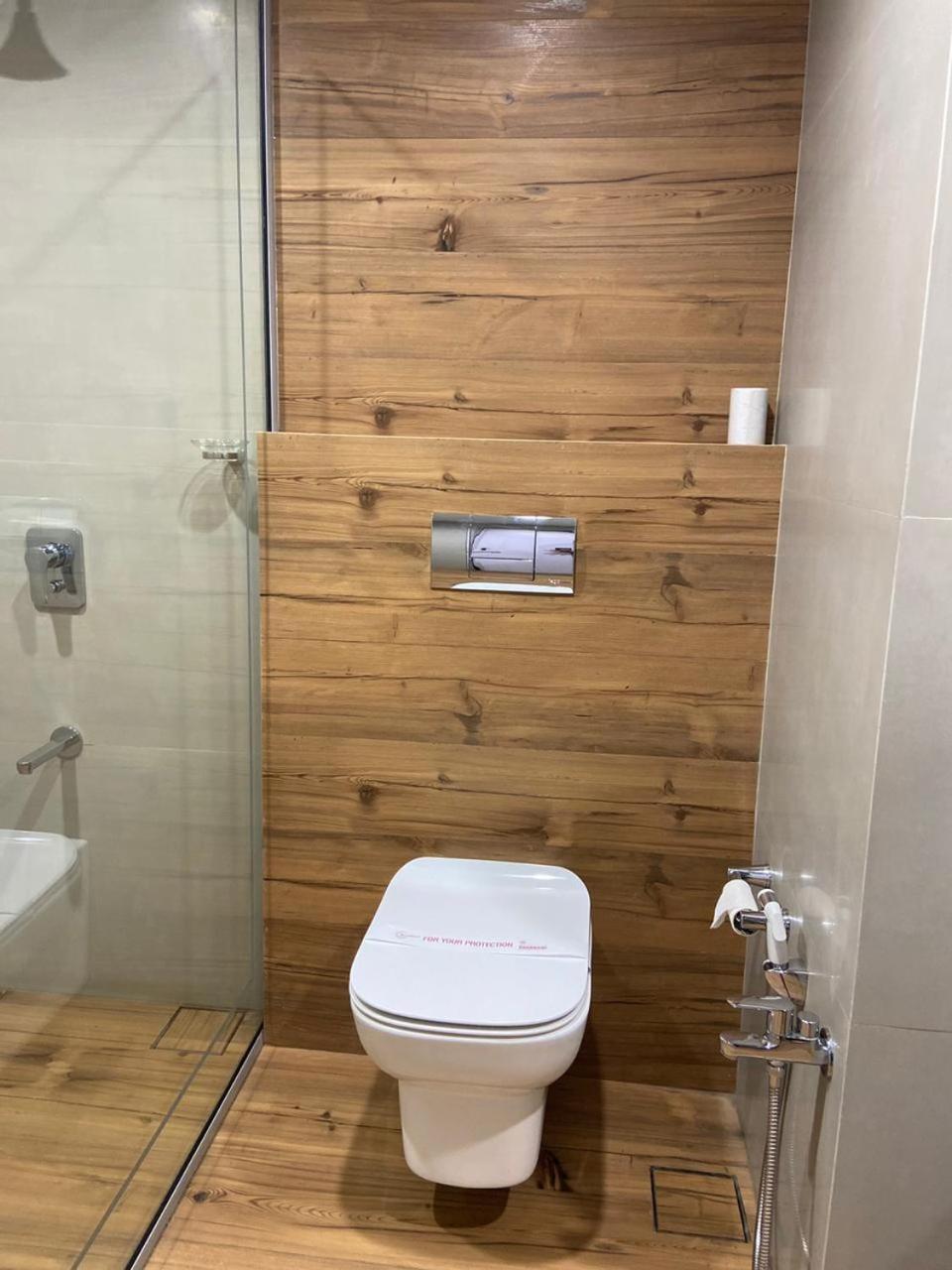 Large Double or Twin Room - Photo 9