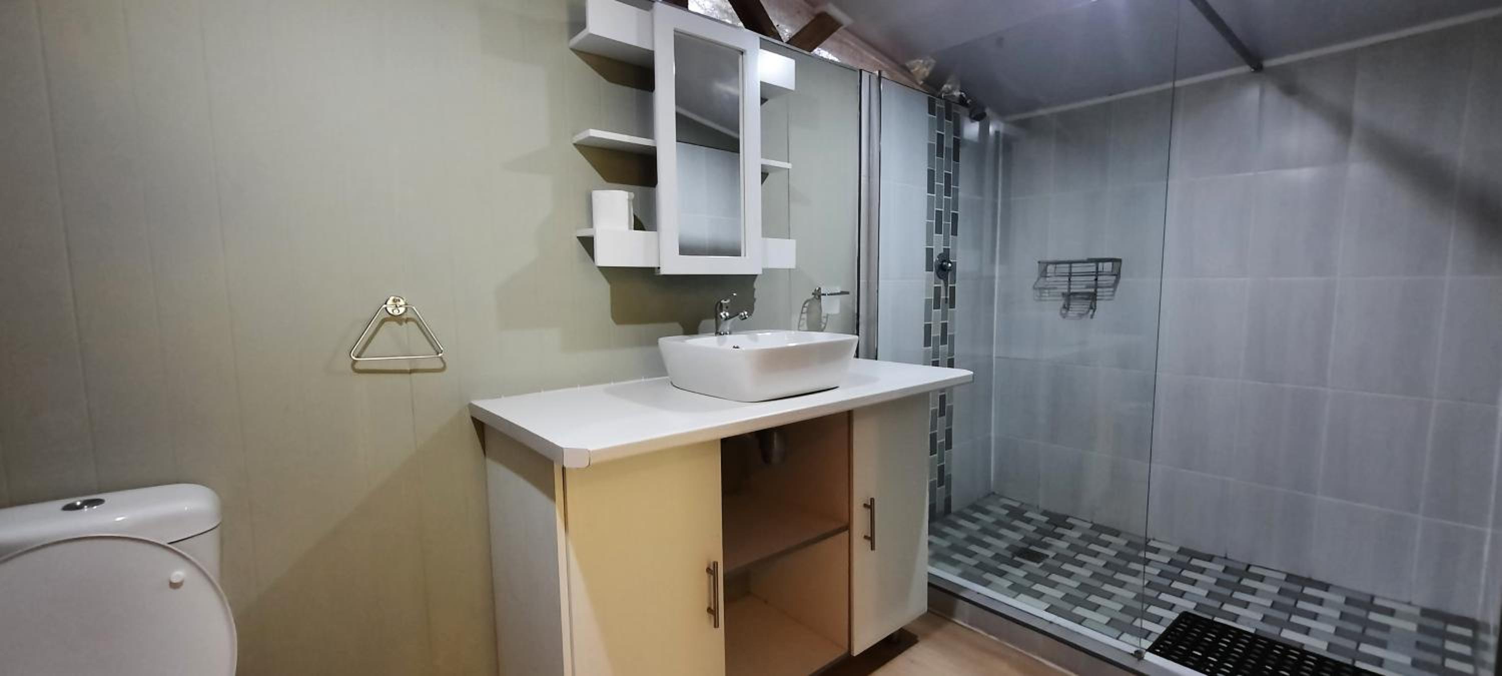 Twin Room - Photo 4