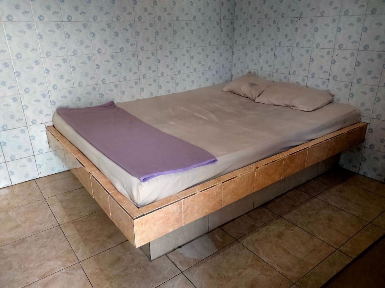 Budget Double Room - Photo 4